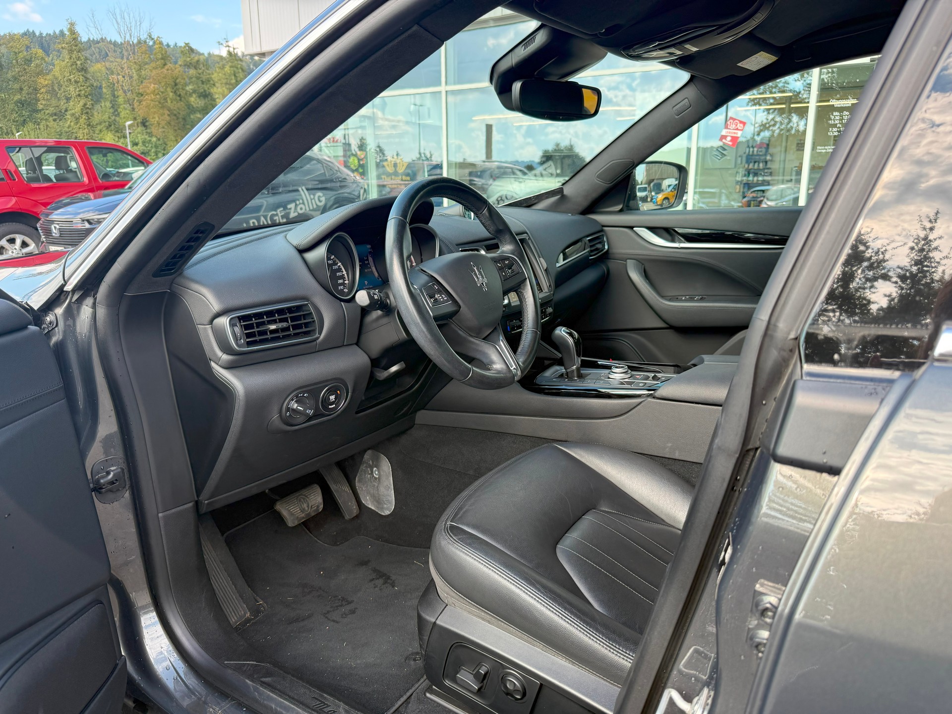 MASERATI Levante S 3.0 V6 Automatica-image-7