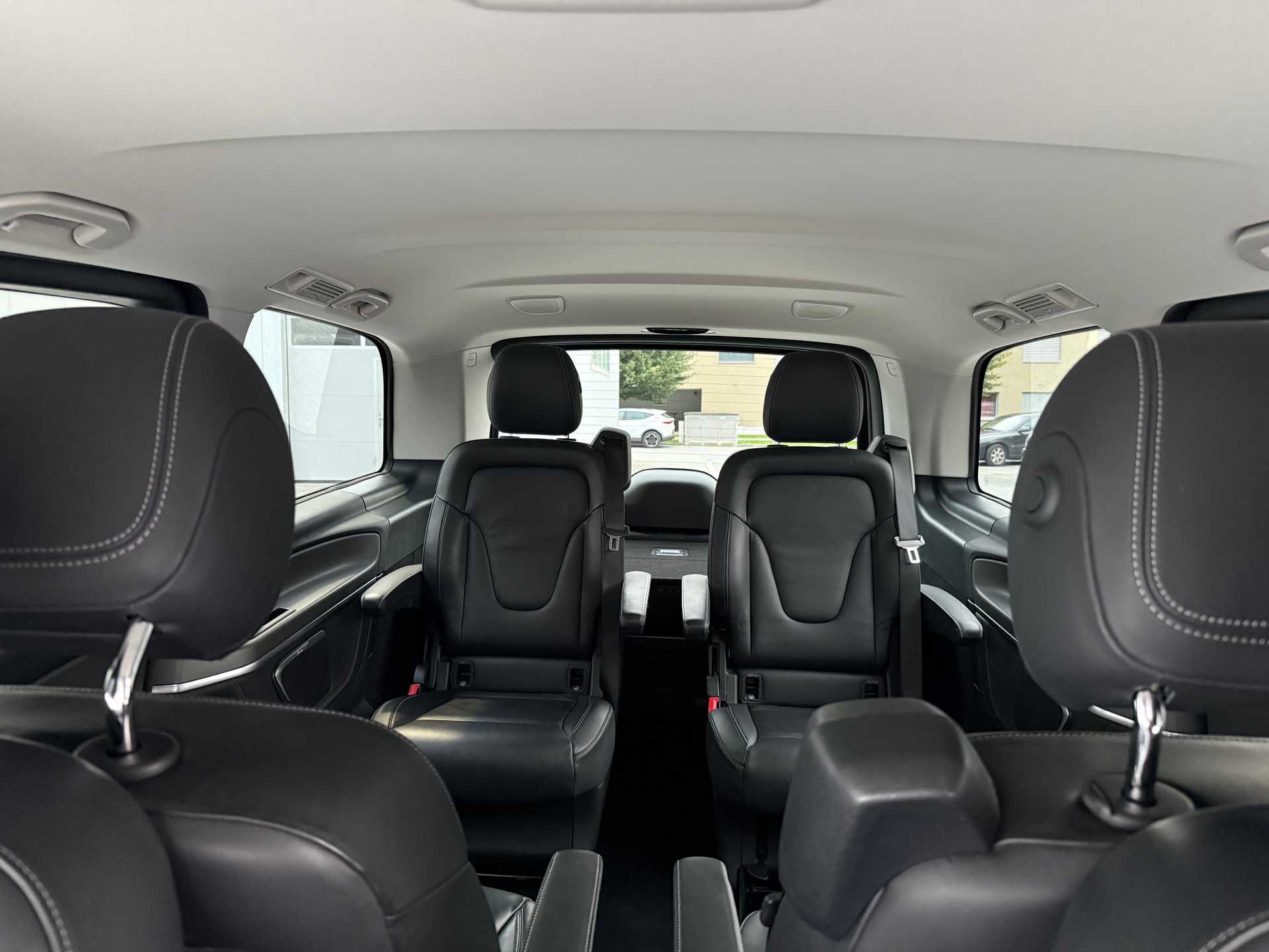 MERCEDES-BENZ V 250 d Avantgarde lang 7G-Tronic * 6 PLÄTZER * LEDER* 360 GRAD KAMERA * AHK-image-14