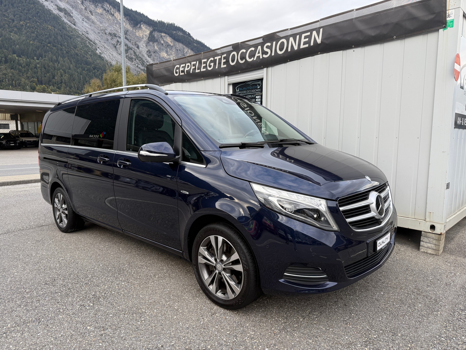 MERCEDES-BENZ V 250 d Avantgarde lang 7G-Tronic * 6 PLÄTZER * LEDER* 360 GRAD KAMERA * AHK-image-0