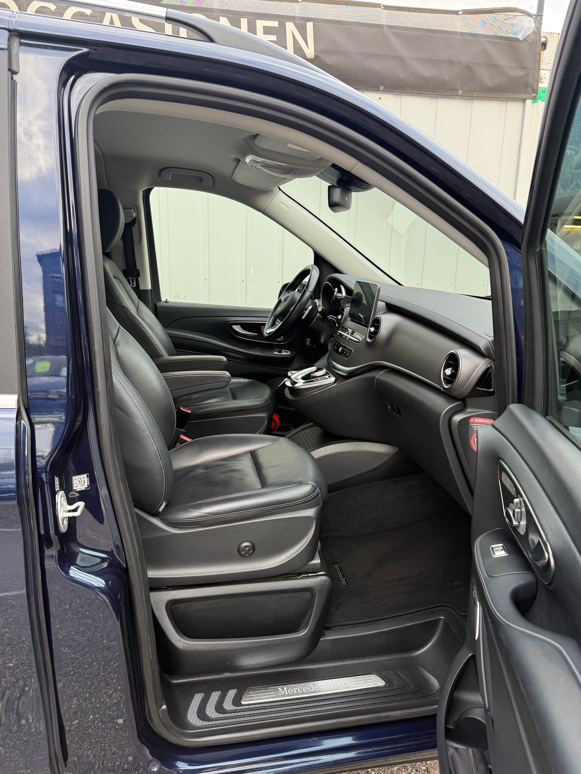 MERCEDES-BENZ V 250 d Avantgarde lang 7G-Tronic * 6 PLÄTZER * LEDER* 360 GRAD KAMERA * AHK-image-18