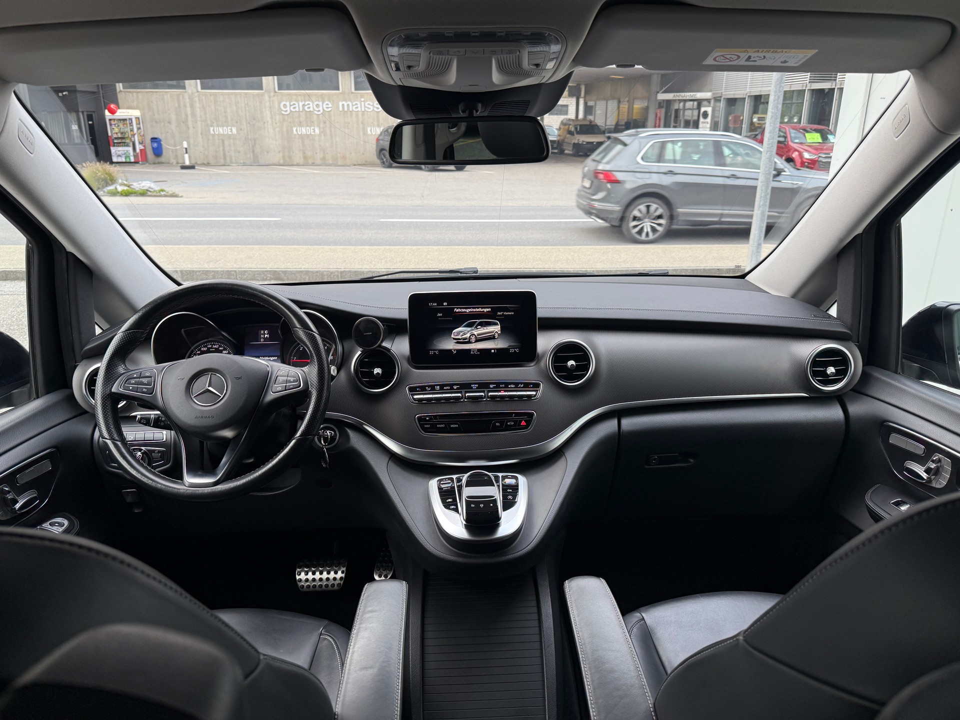 MERCEDES-BENZ V 250 d Avantgarde lang 7G-Tronic * 6 PLÄTZER * LEDER* 360 GRAD KAMERA * AHK-image-17