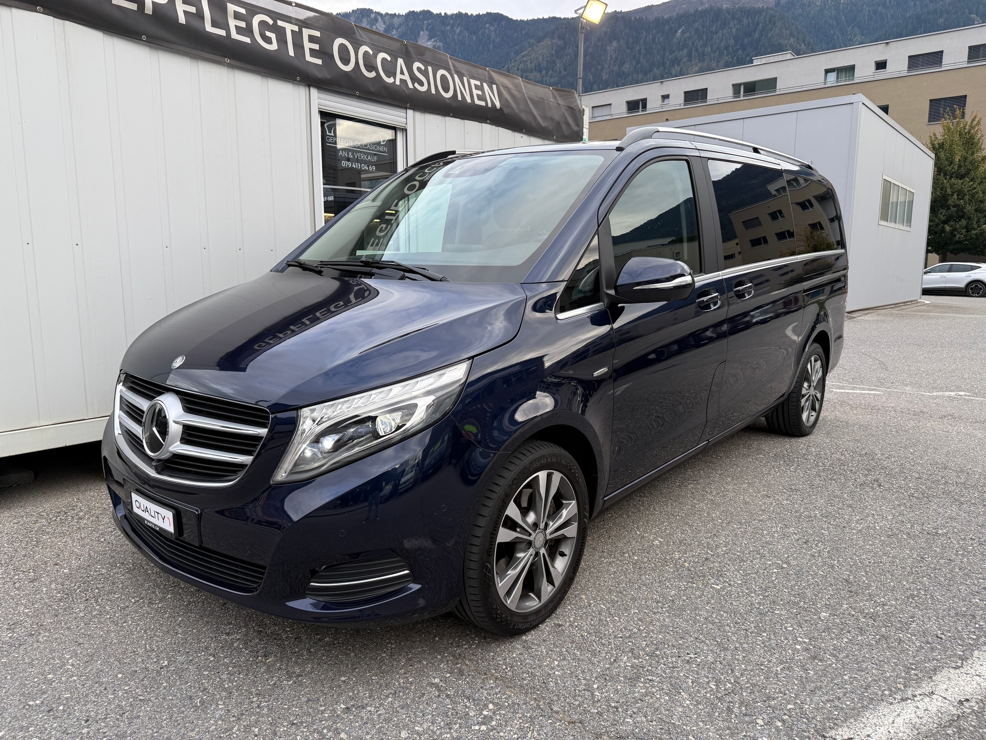 MERCEDES-BENZ V 250 d Avantgarde lang 7G-Tronic * 6 PLÄTZER * LEDER* 360 GRAD KAMERA * AHK-image-9
