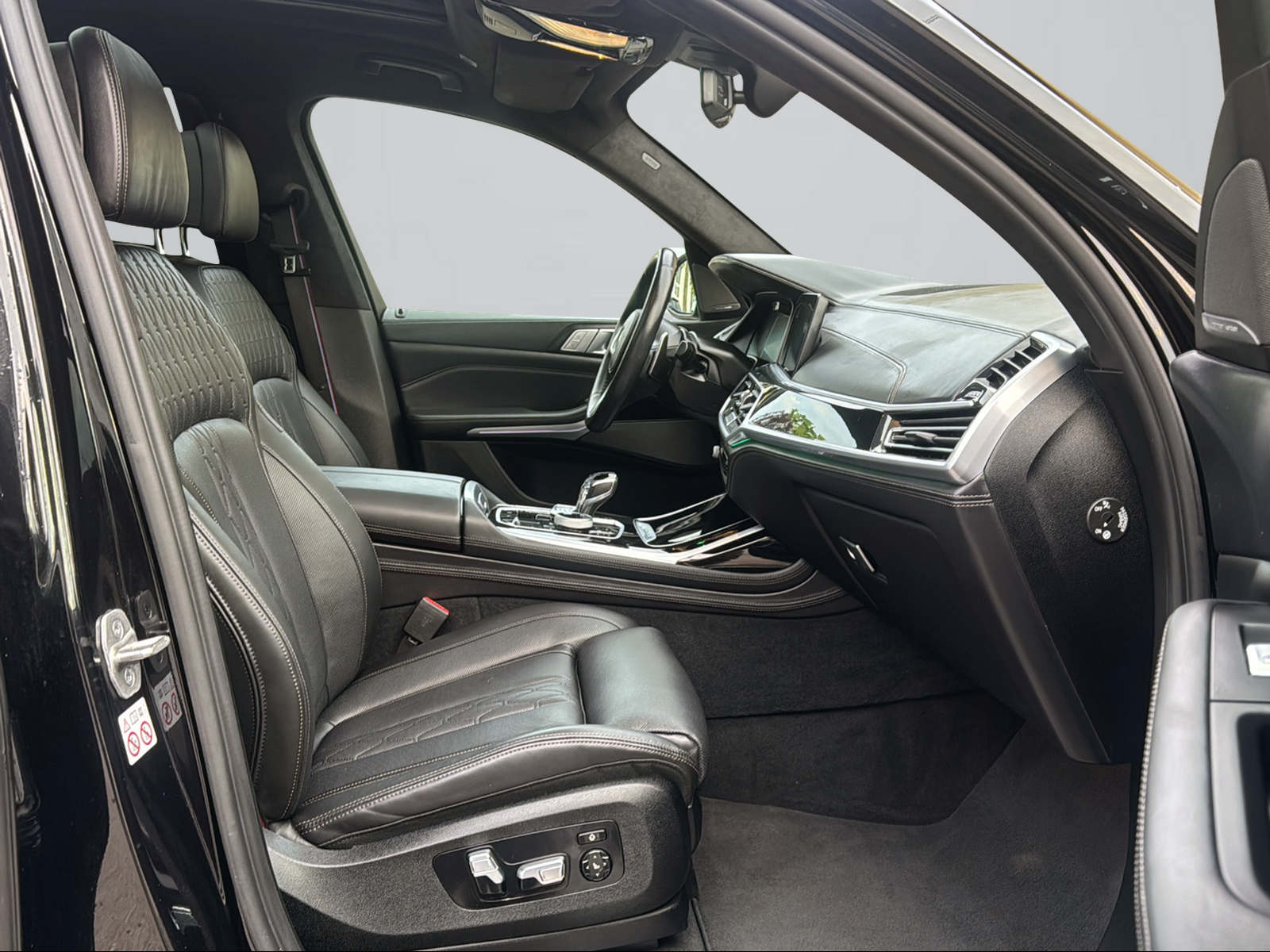 BMW X7 xDrive M50i Steptronic-image-10