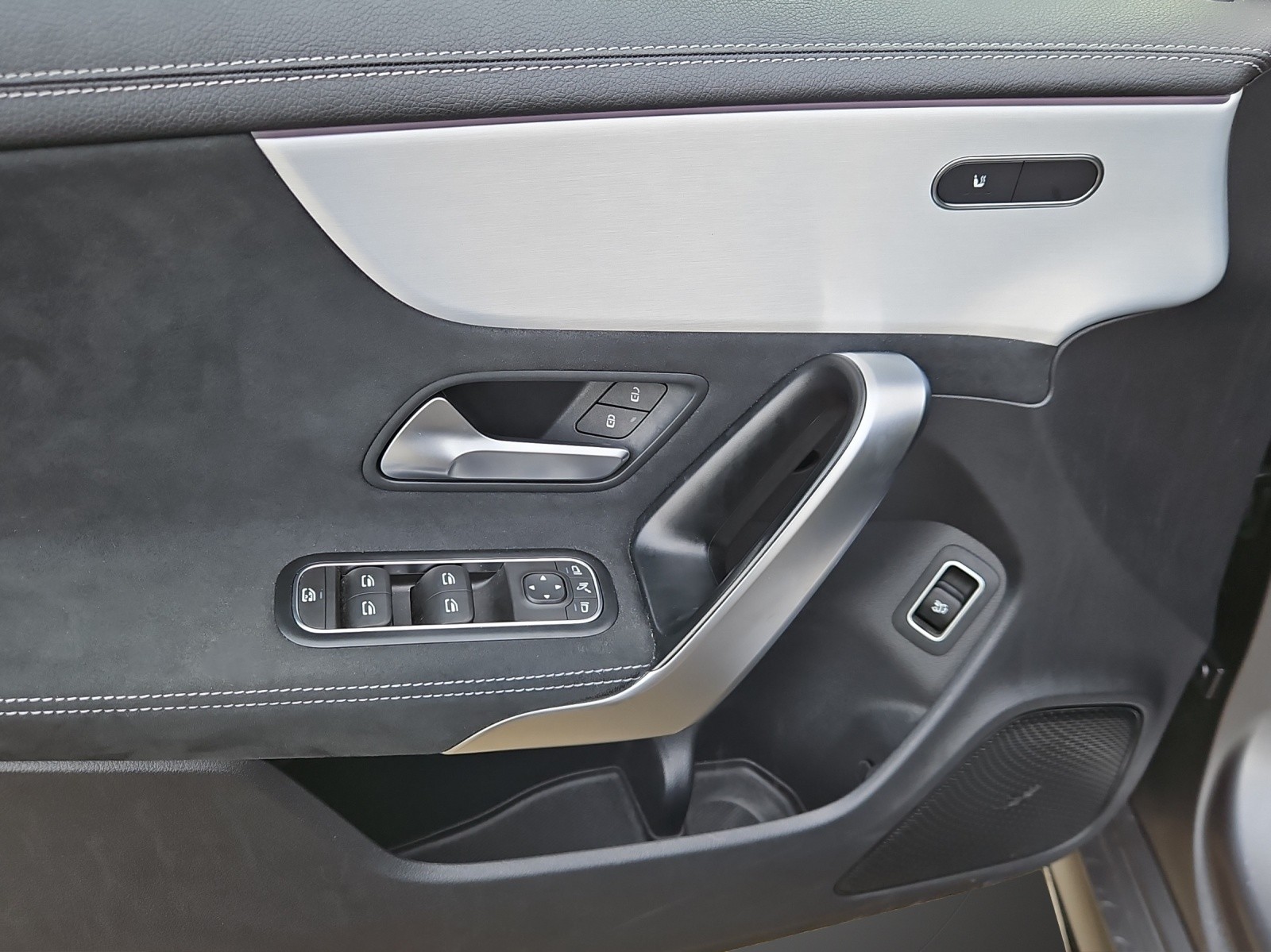 MERCEDES-BENZ CLA SB 250 Sw. Star 4M 7G-image-5