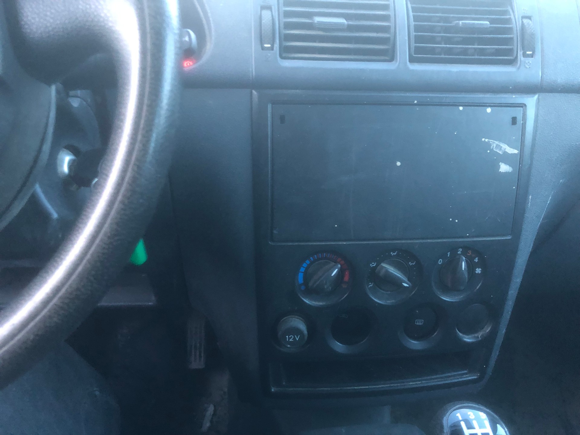 FORD Transit Connect T 230 TDCi 1.8-image-8