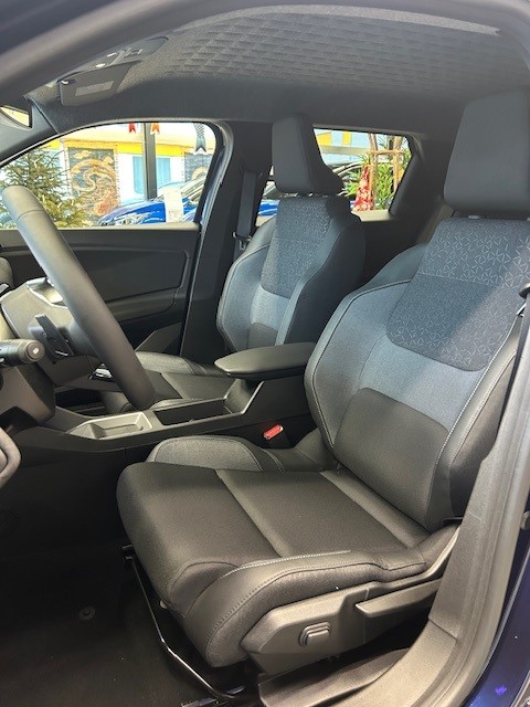 NISSAN Micra Advance-showroom-element-3