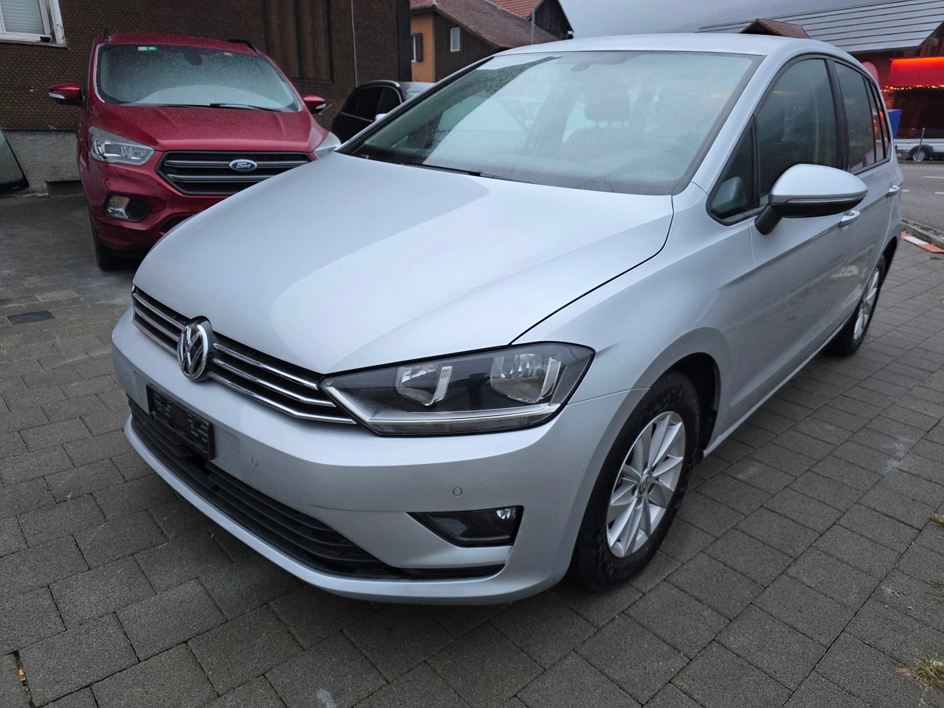 VW Golf Sportsvan 1.4 TSI Comfortline DSG-image-11