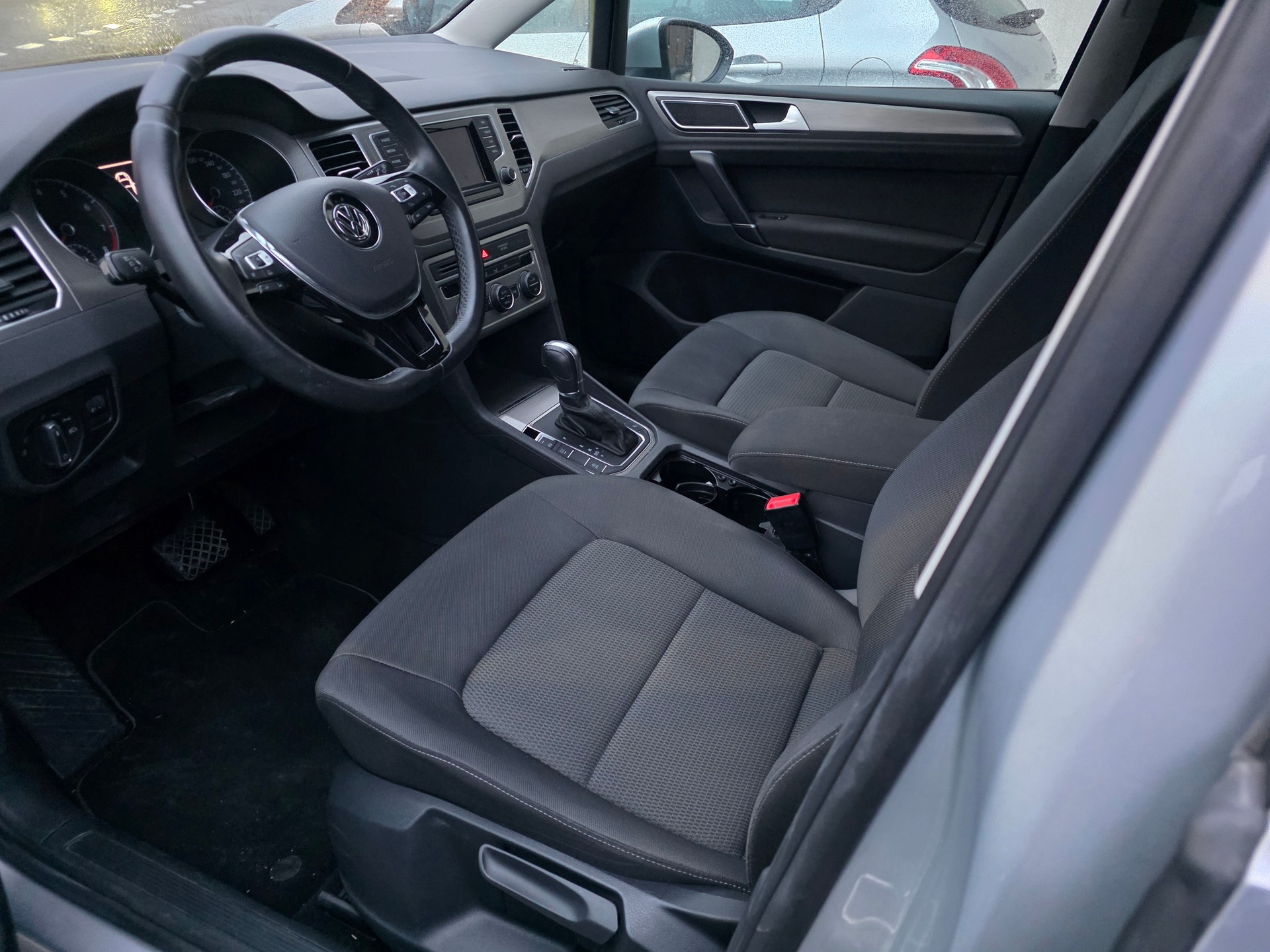 VW Golf Sportsvan 1.4 TSI Comfortline DSG-image-5