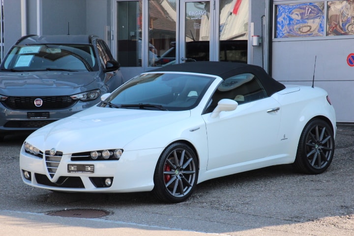 ALFA ROMEO Spider 1.8 TBi 16V 200PS-image-0