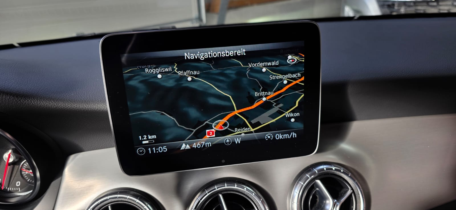 MERCEDES-BENZ CLA 200 AMG Line 7G-DCT *Facelift Model**CH-Fahrzeug*-image-19