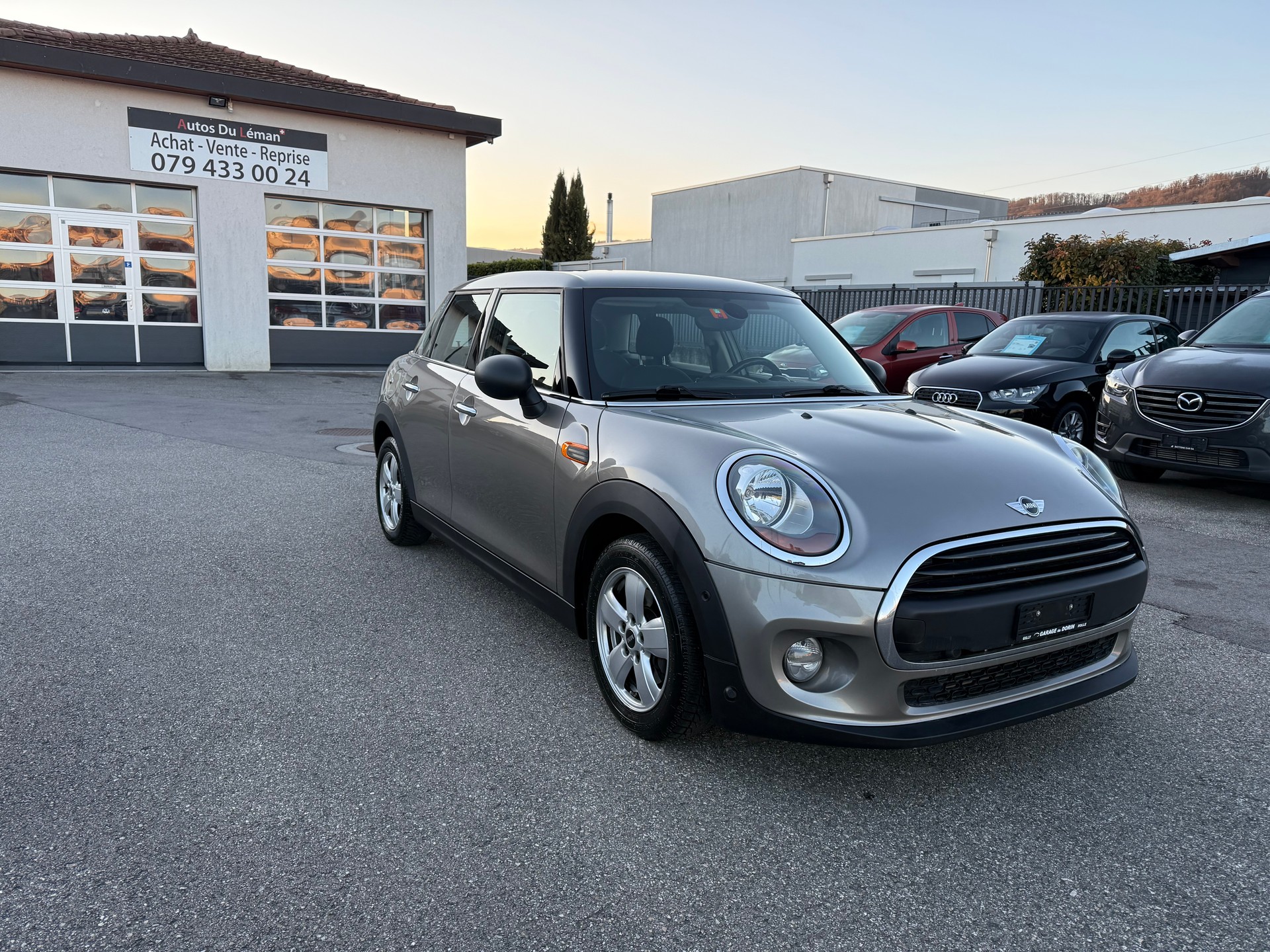 MINI One Steptronic-image-7