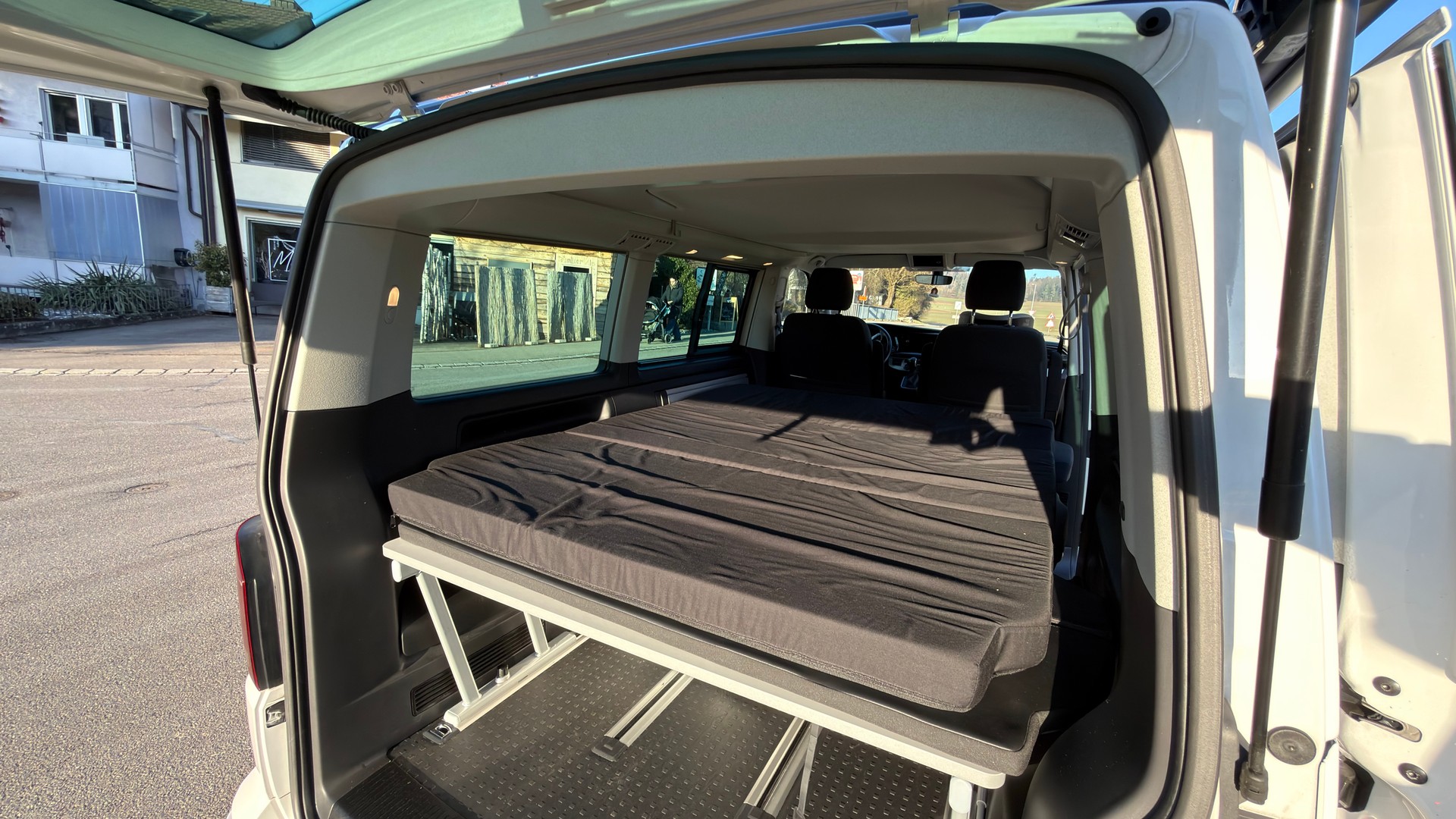 VW California 6.1 Beach Edition Spirit-image-10