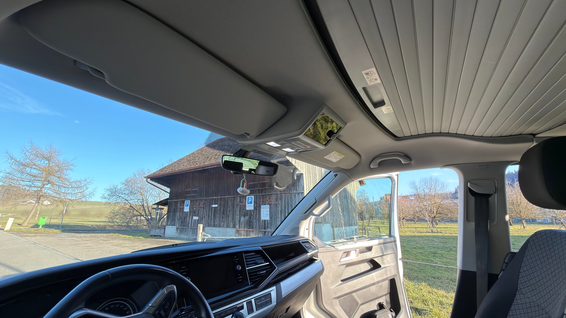 VW California 6.1 Beach Edition Spirit-image-3