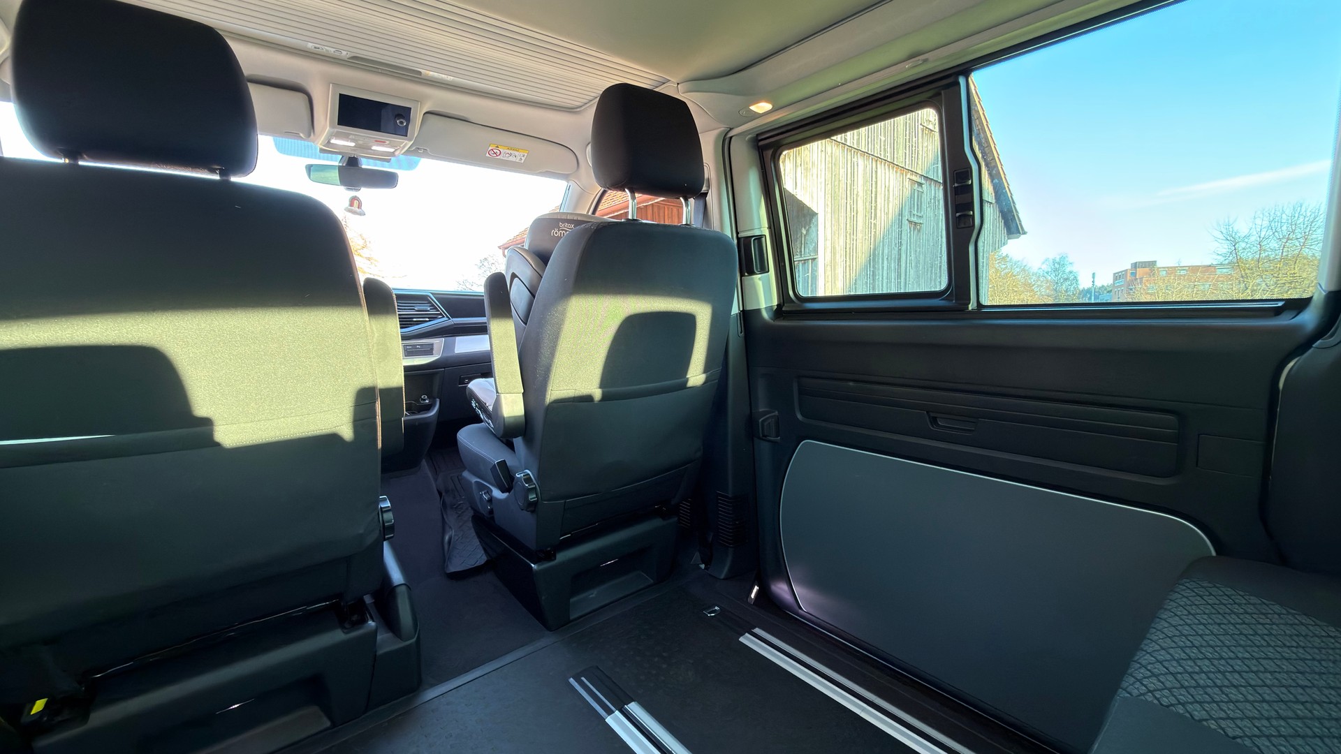VW California 6.1 Beach Edition Spirit-image-6