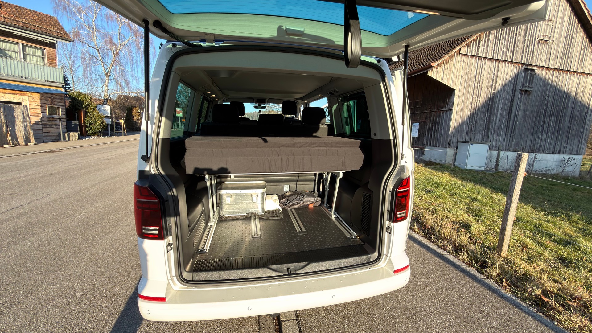 VW California 6.1 Beach Edition Spirit-image-11