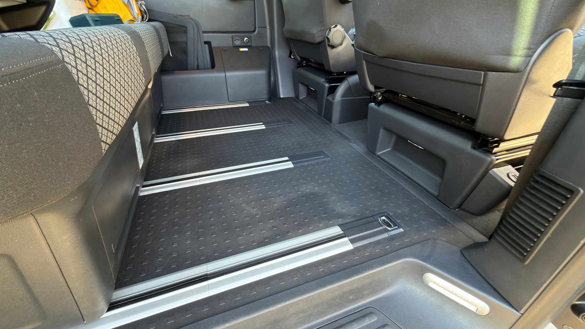 VW California 6.1 Beach Edition Spirit-image-13