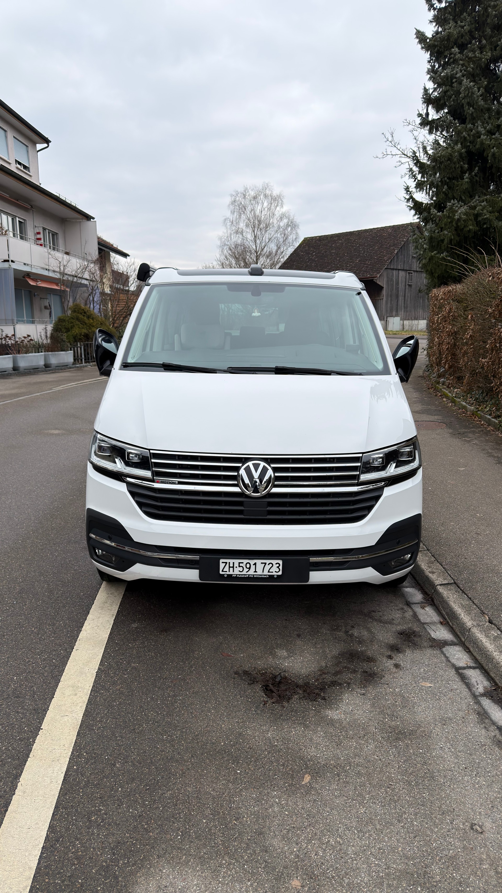 VW California 6.1 Beach Edition Spirit-image-1