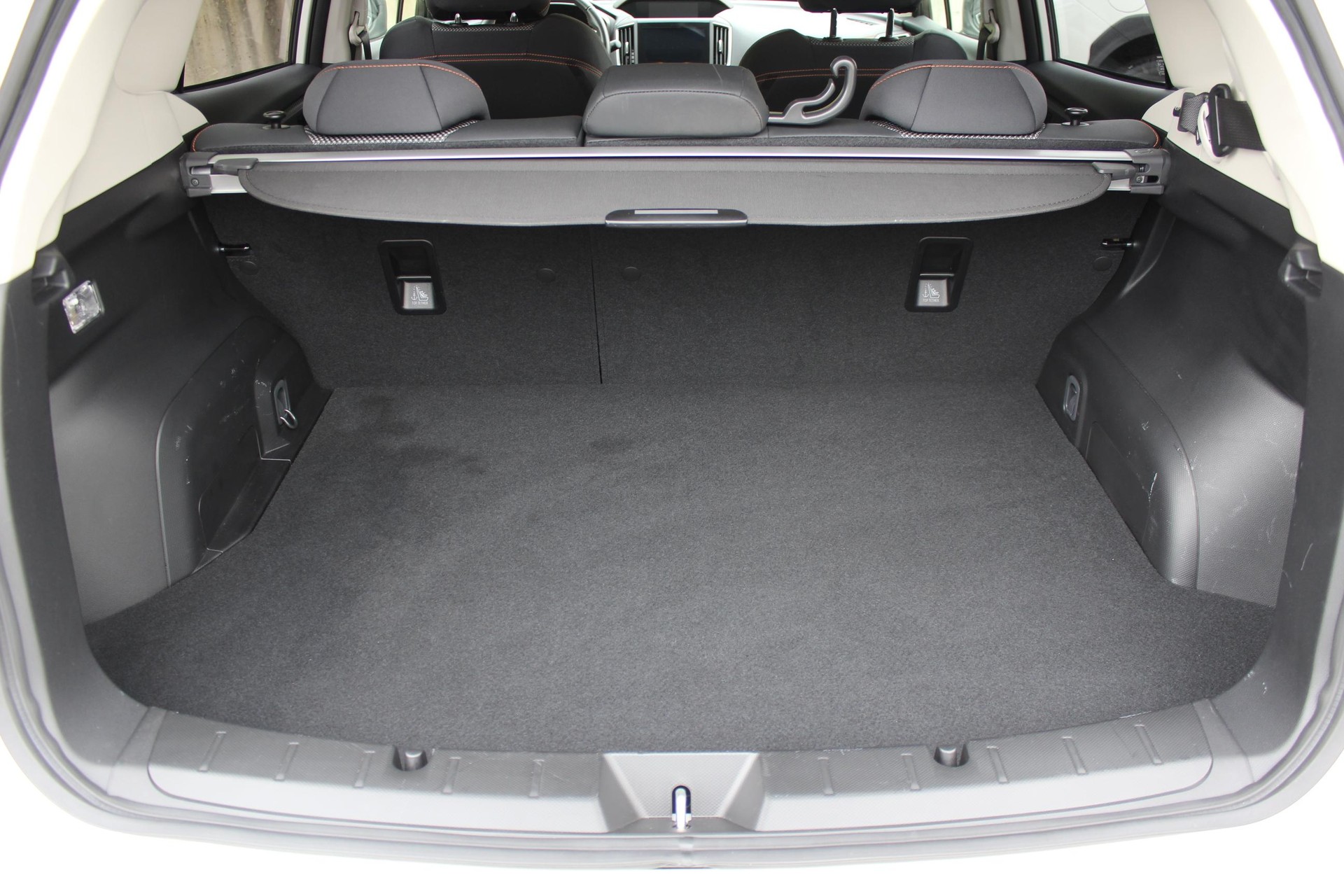 SUBARU XV 1.6i Swiss Edition-image-5