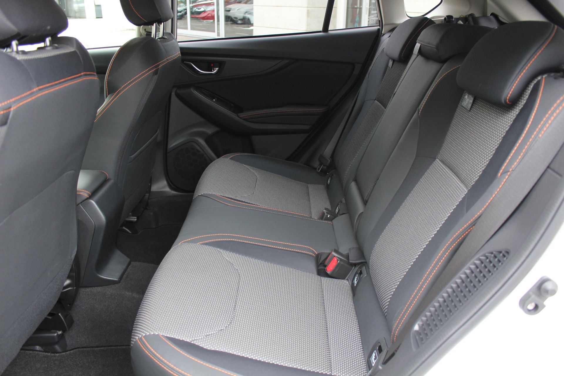 SUBARU XV 1.6i Swiss Edition-image-4
