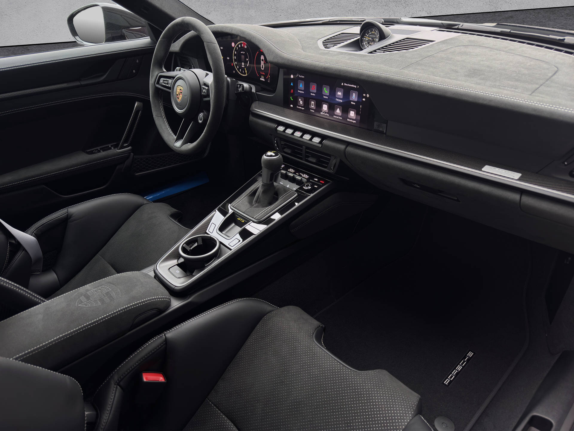 PORSCHE 911 GT3-image-8