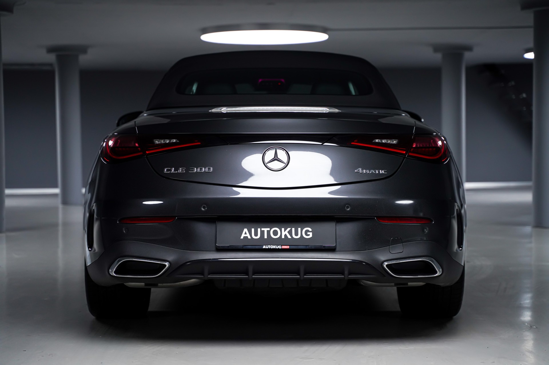 MERCEDES-BENZ CLE 300 Cabrio AMG-Line 4Matic 9G-Tronic-image-5