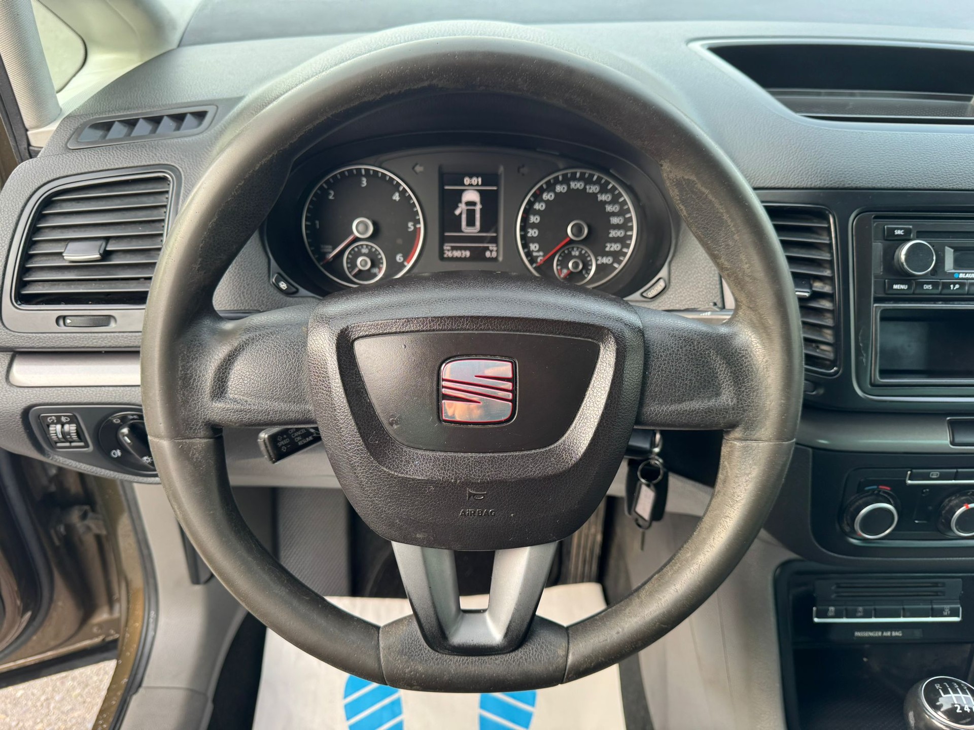 SEAT Alhambra 2.0 TDI E_Ecomotive Reference-image-15