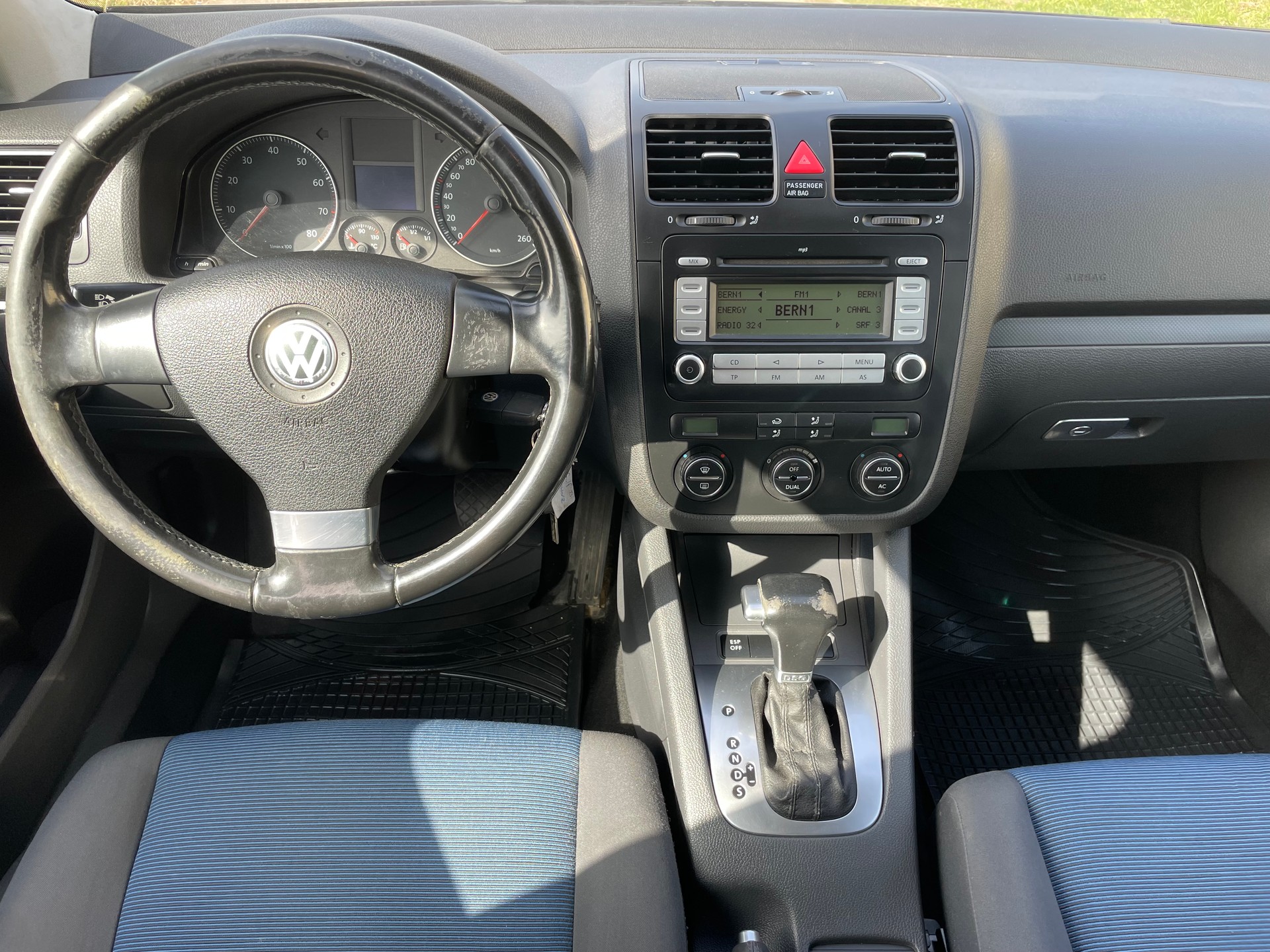 VW Golf 1.4 TSI Trendline DSG-image-10