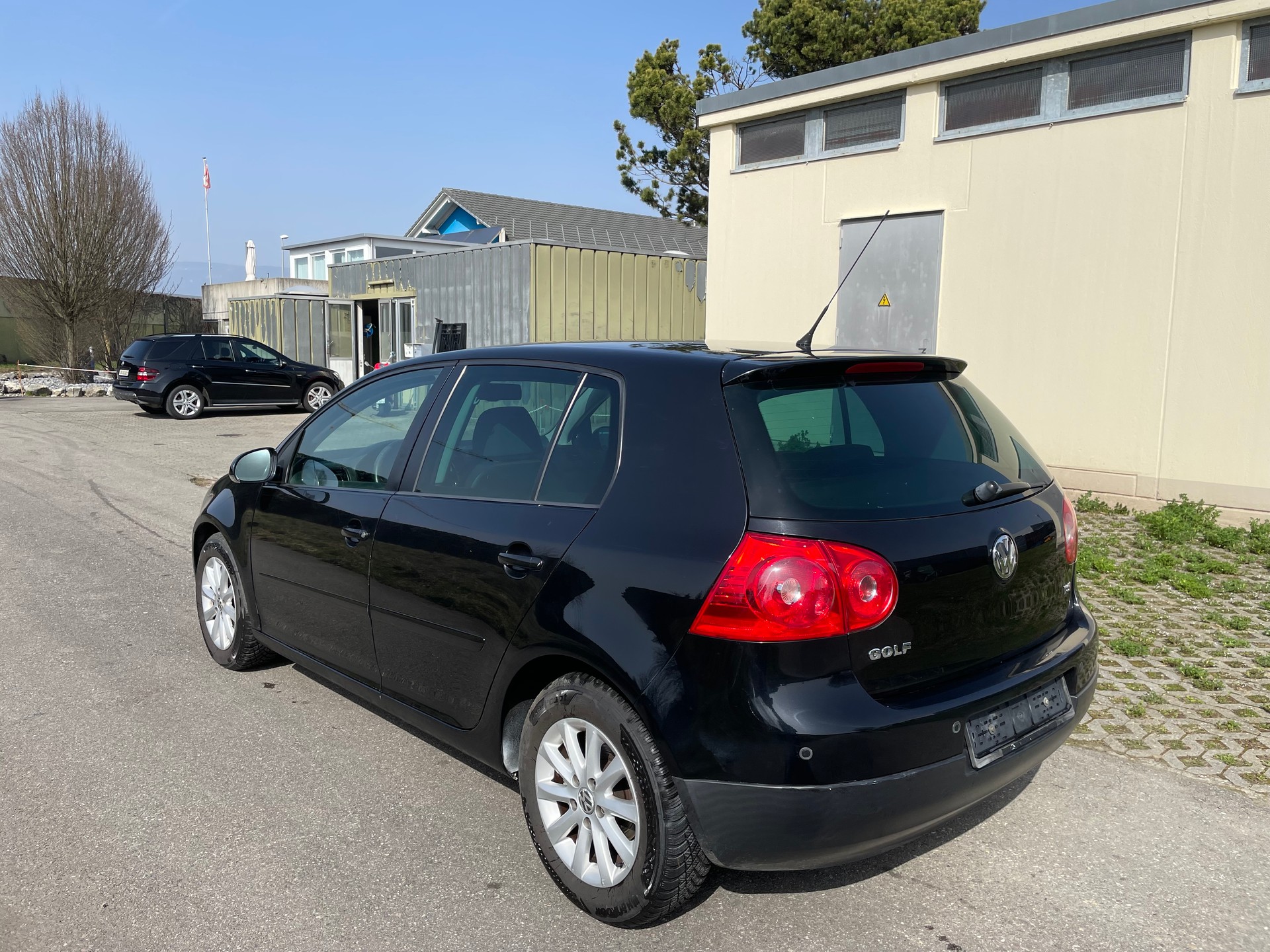 VW Golf 1.4 TSI Trendline DSG-image-5