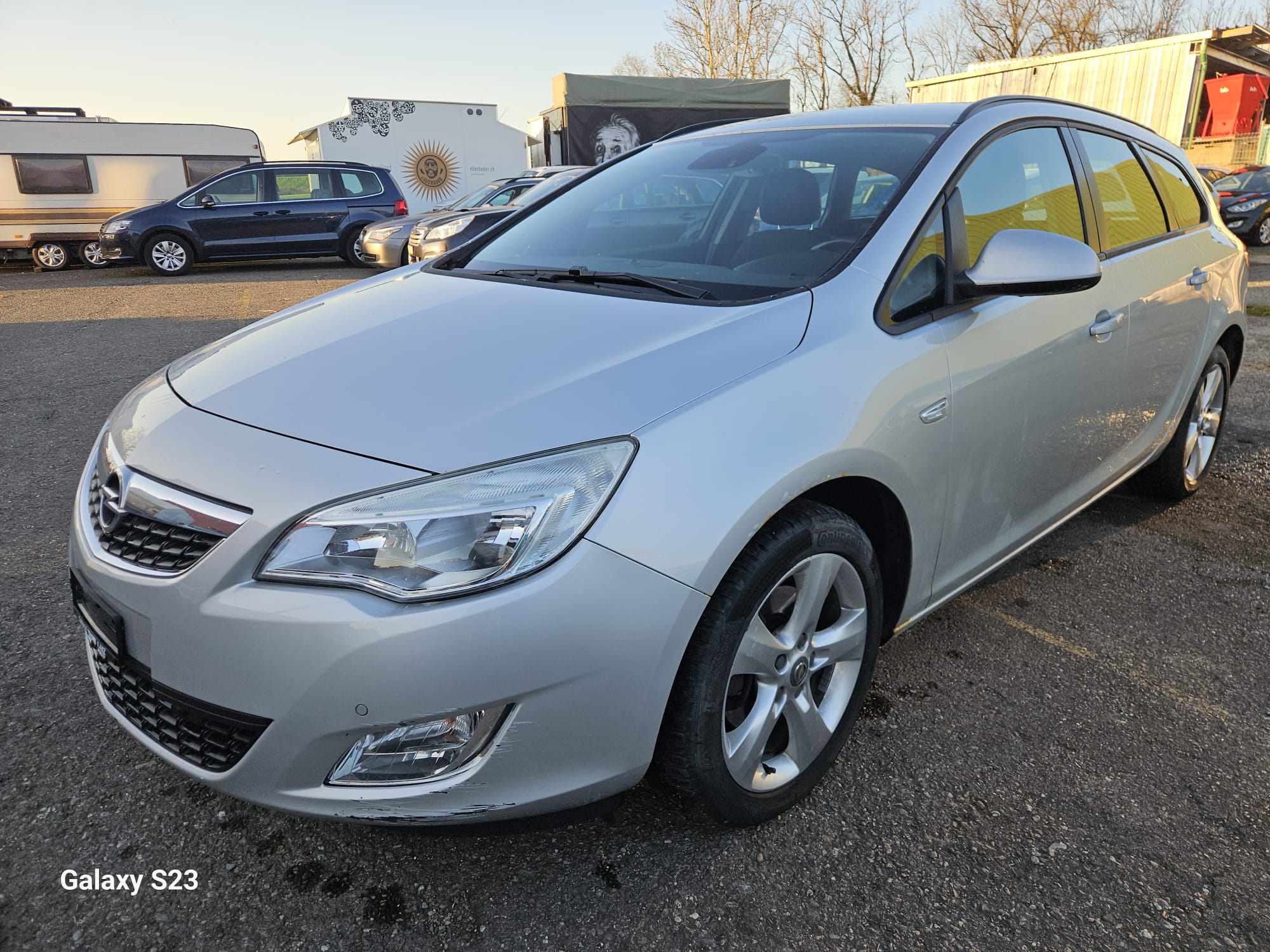 Car photo