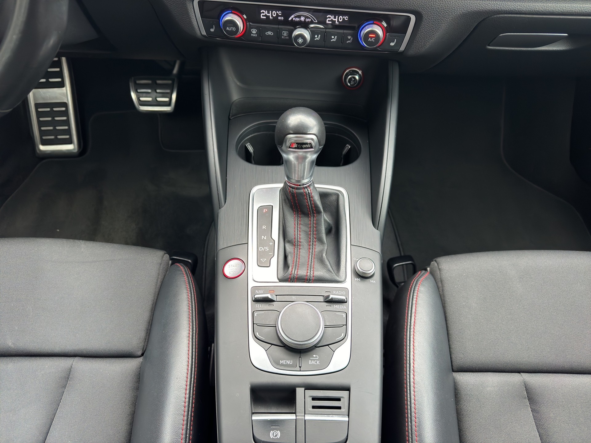 AUDI S3 Sportback 2.0 TFSI quattro S-tronic-image-6