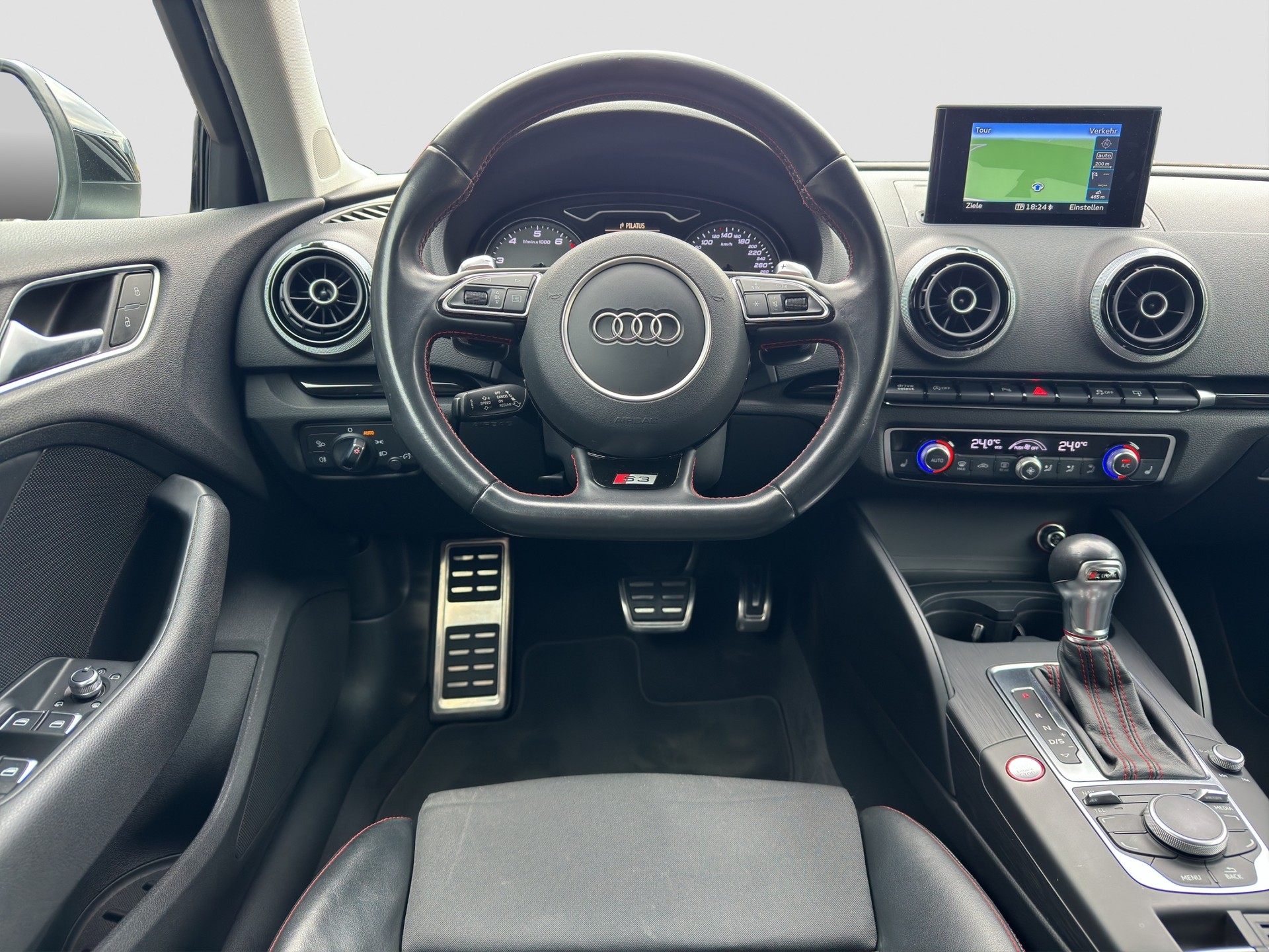 AUDI S3 Sportback 2.0 TFSI quattro S-tronic-image-7