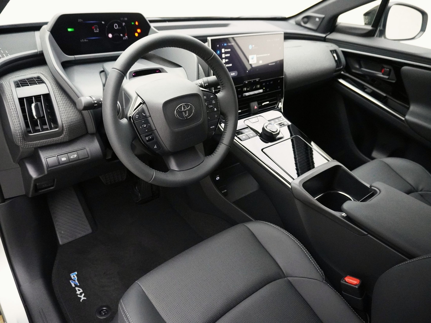 TOYOTA bZ4X Premium 11 KW AWD ** 360° Kamera **-image-7