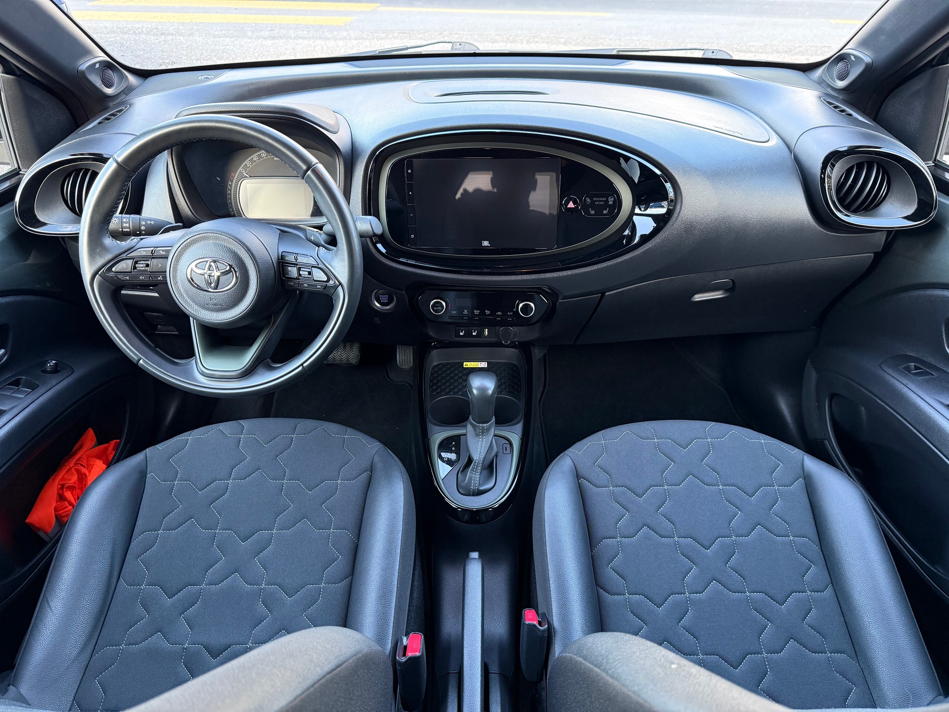 TOYOTA Aygo X 1.0 VVT-i Style CVT-image-11