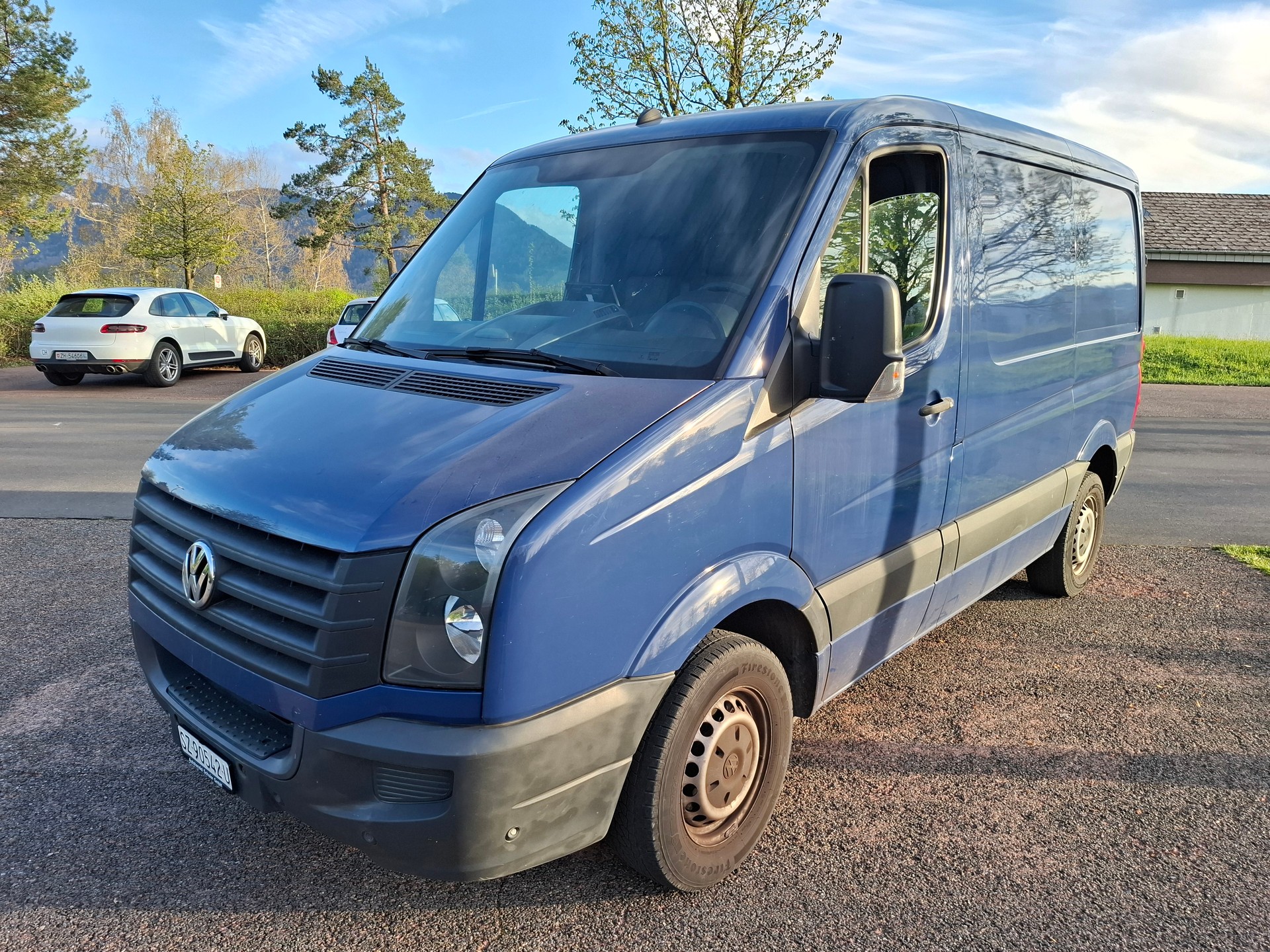 VW Crafter 35 2.0 TDI CR-image-2