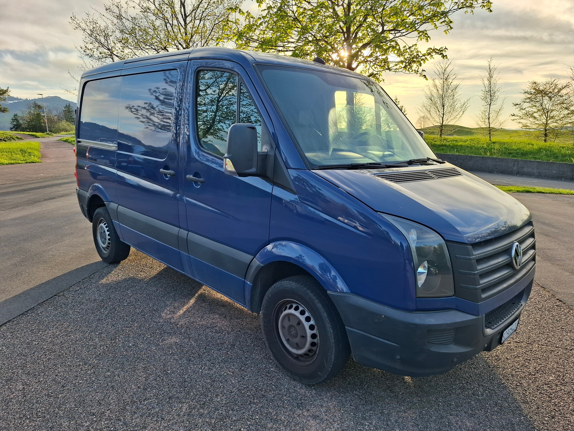 VW Crafter 35 2.0 TDI CR-image-0