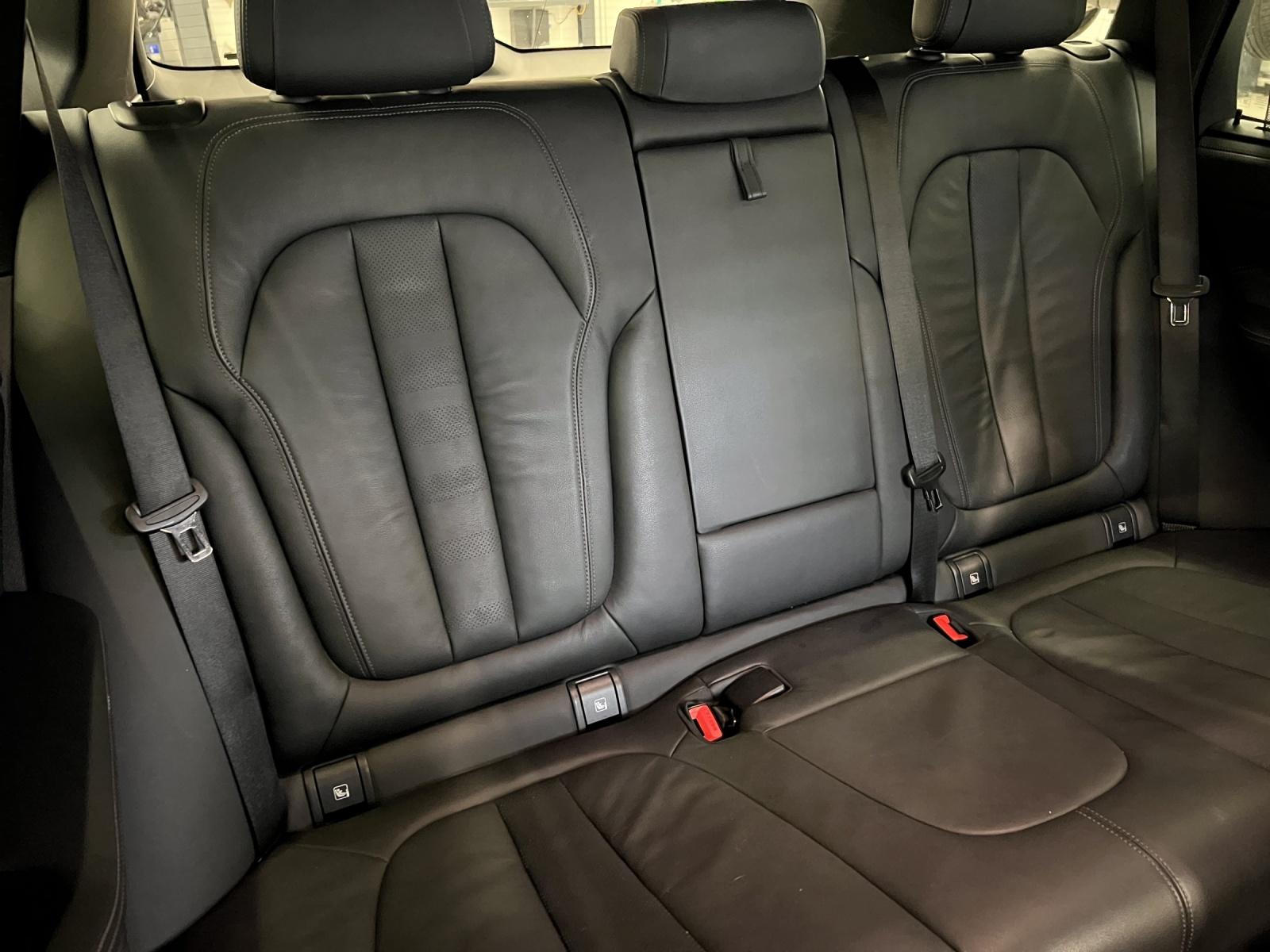 BMW X5 xDrive 40i M Sport Steptronic-image-19