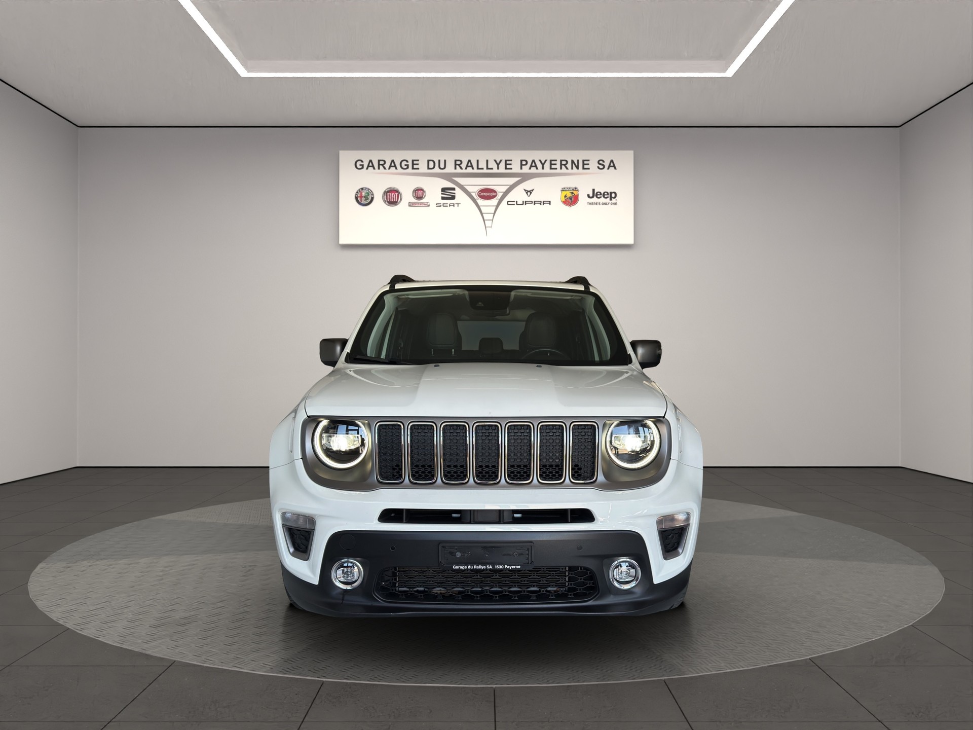 JEEP Renegade 1.3 Turbo Limited AWD-image-0
