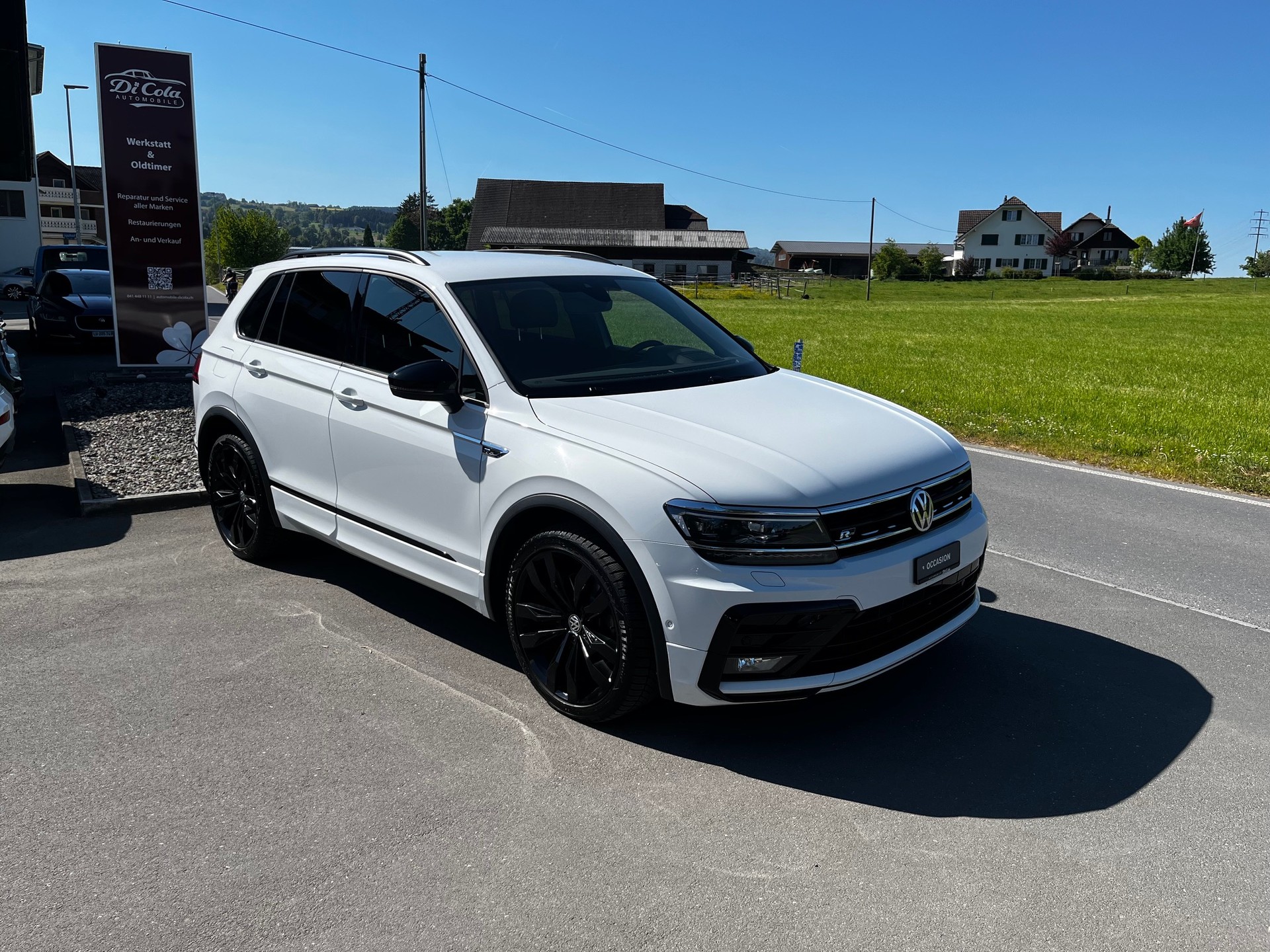 VW Tiguan 2.0 TDI SCR Highline 4Motion DSG-showroom-element-1