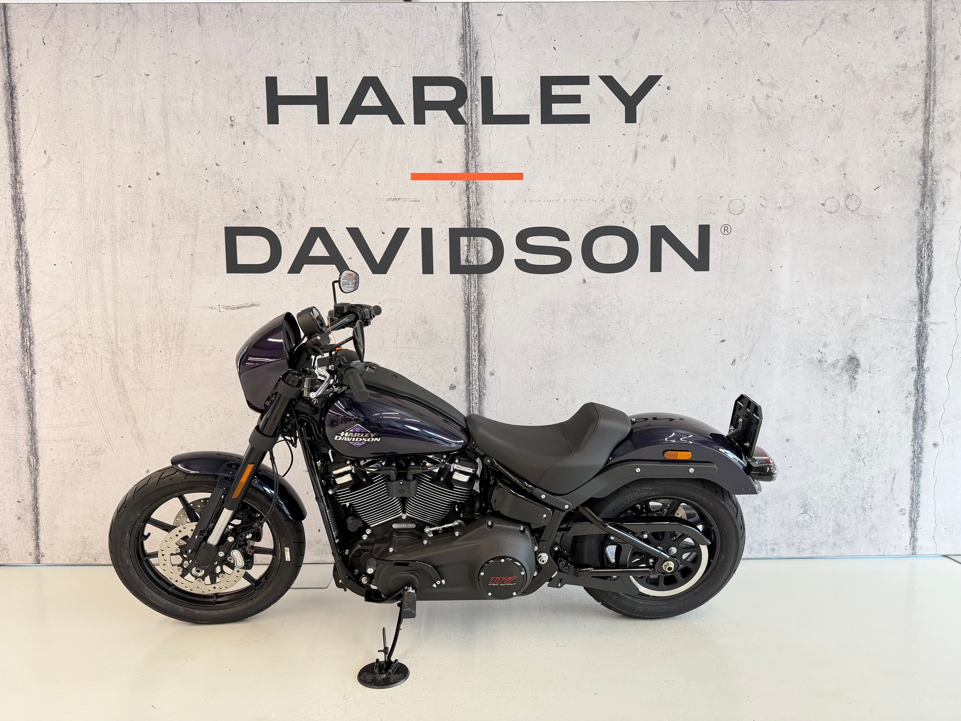 HARLEY-DAVIDSON FXLRS Low Rider S 117 Factory Custom-showroom-element-3