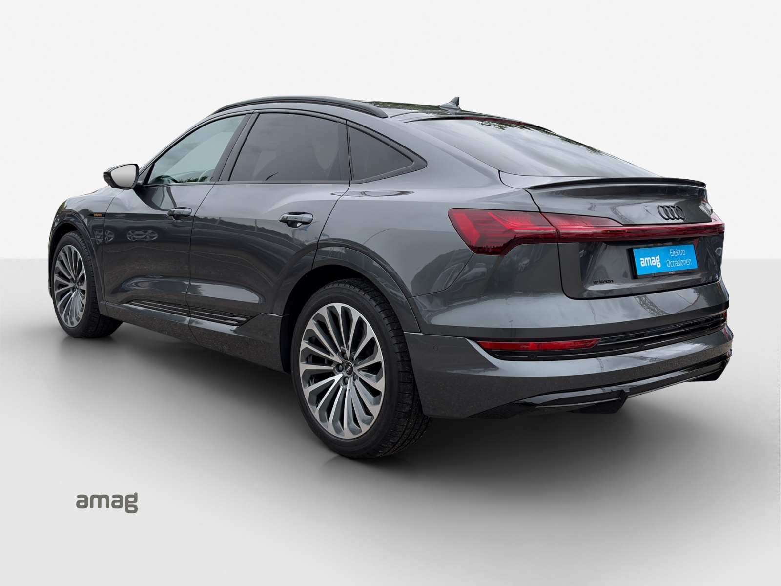 AUDI e-tron 55 Sportback S Line Black Edition quattro-image-2