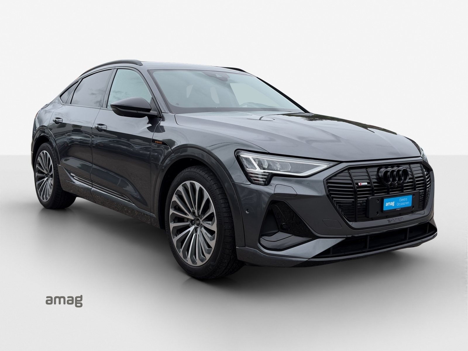 AUDI e-tron 55 Sportback S Line Black Edition quattro-image-6