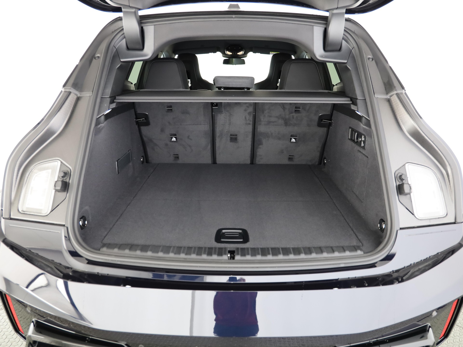 BMW iX xDrive60-image-20