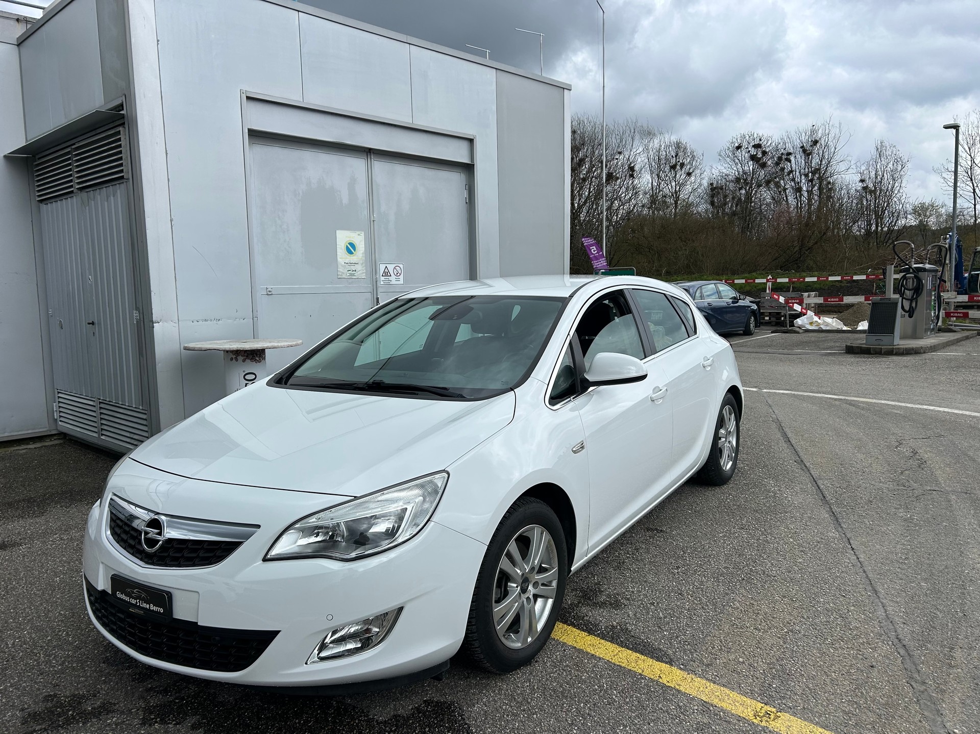 OPEL Astra 1.6i 16V Turbo Enjoy Automatic-image-6