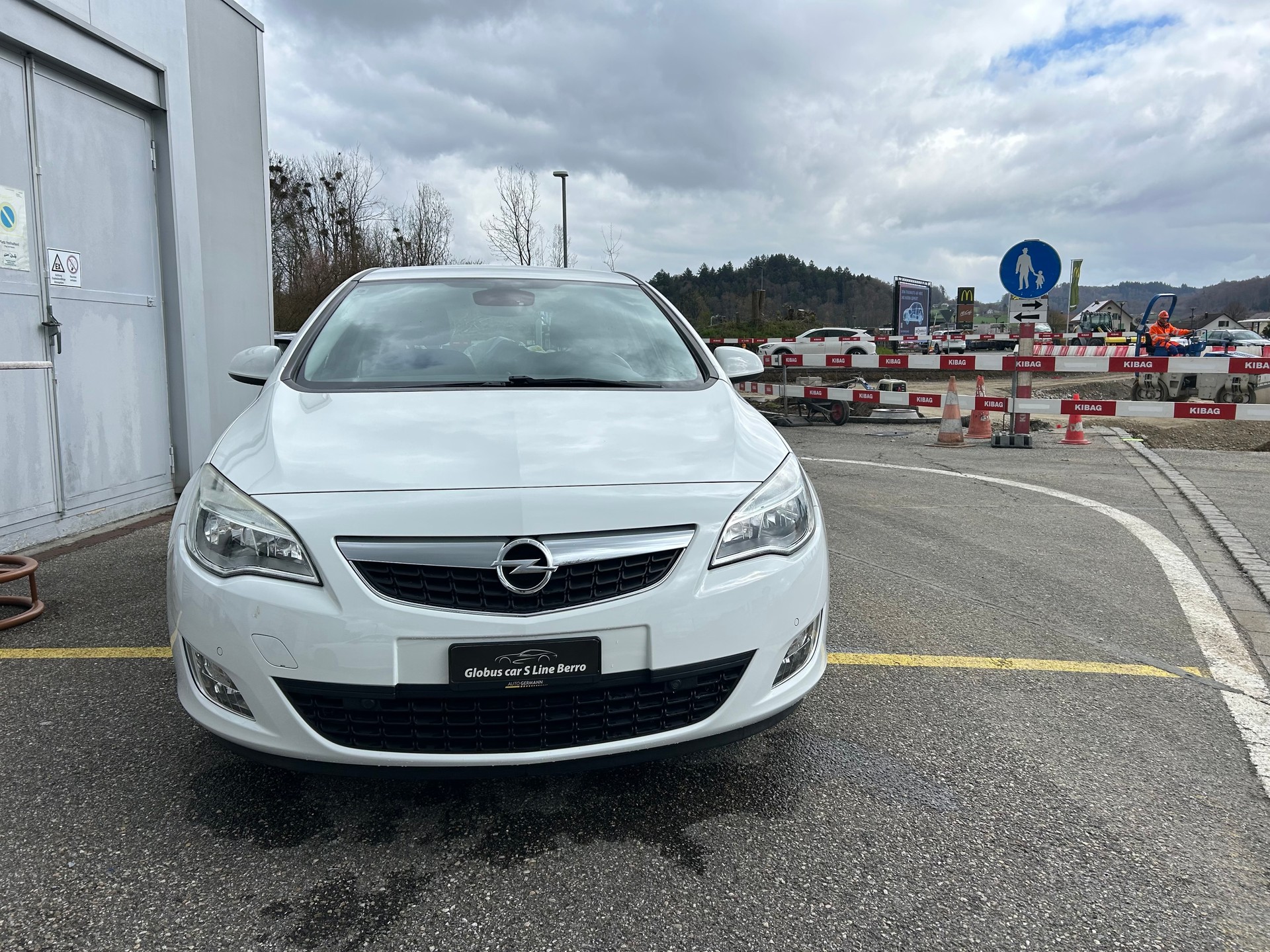 OPEL Astra 1.6i 16V Turbo Enjoy Automatic-image-0