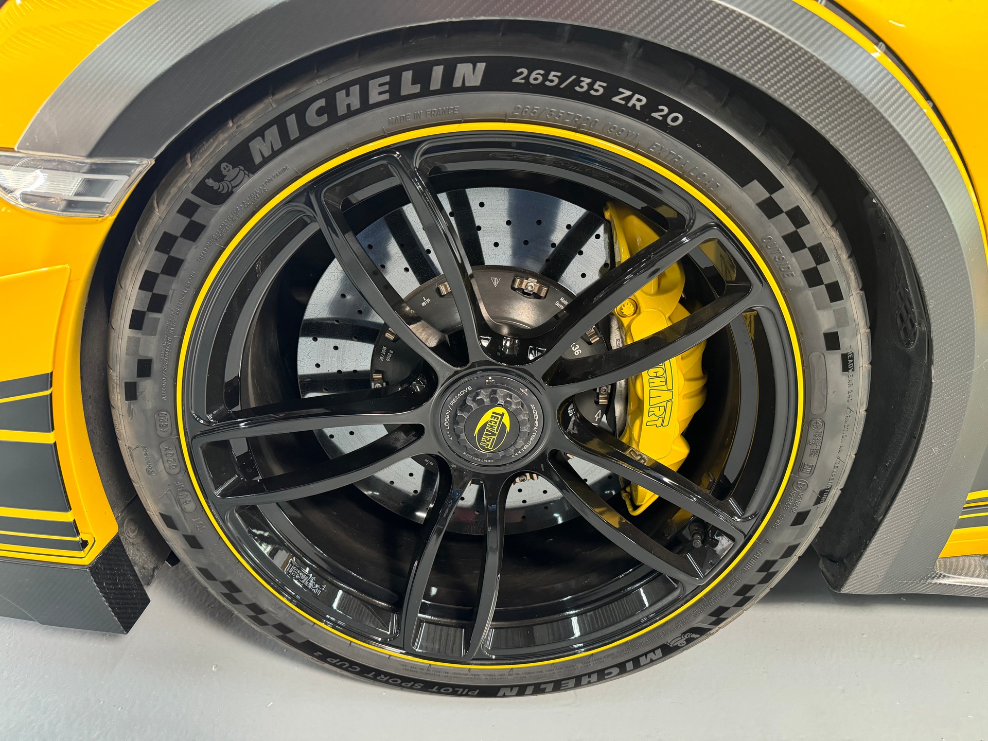 PORSCHE 911 Turbo S Cabrio PDK TECHART 1 OF 1-image-12