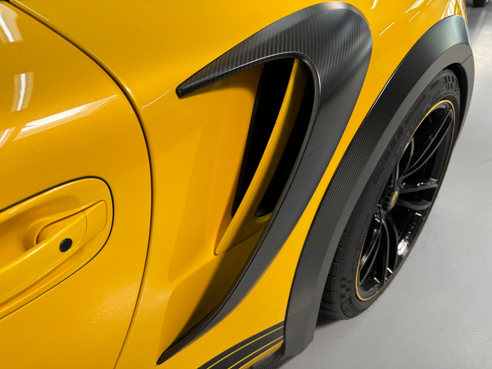 PORSCHE 911 Turbo S Cabrio PDK TECHART 1 OF 1-image-16