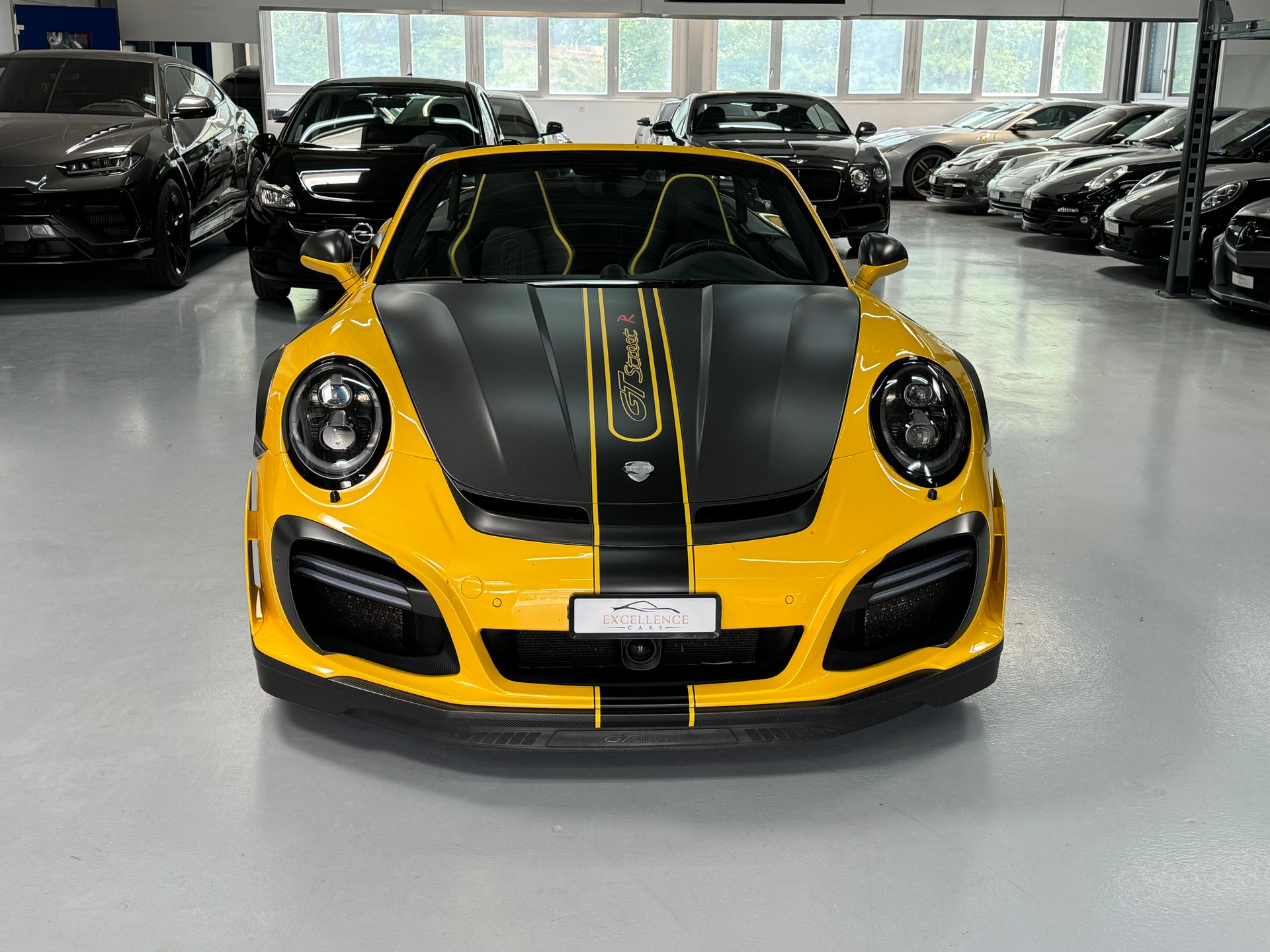 PORSCHE 911 Turbo S Cabrio PDK TECHART 1 OF 1-showroom-element-1