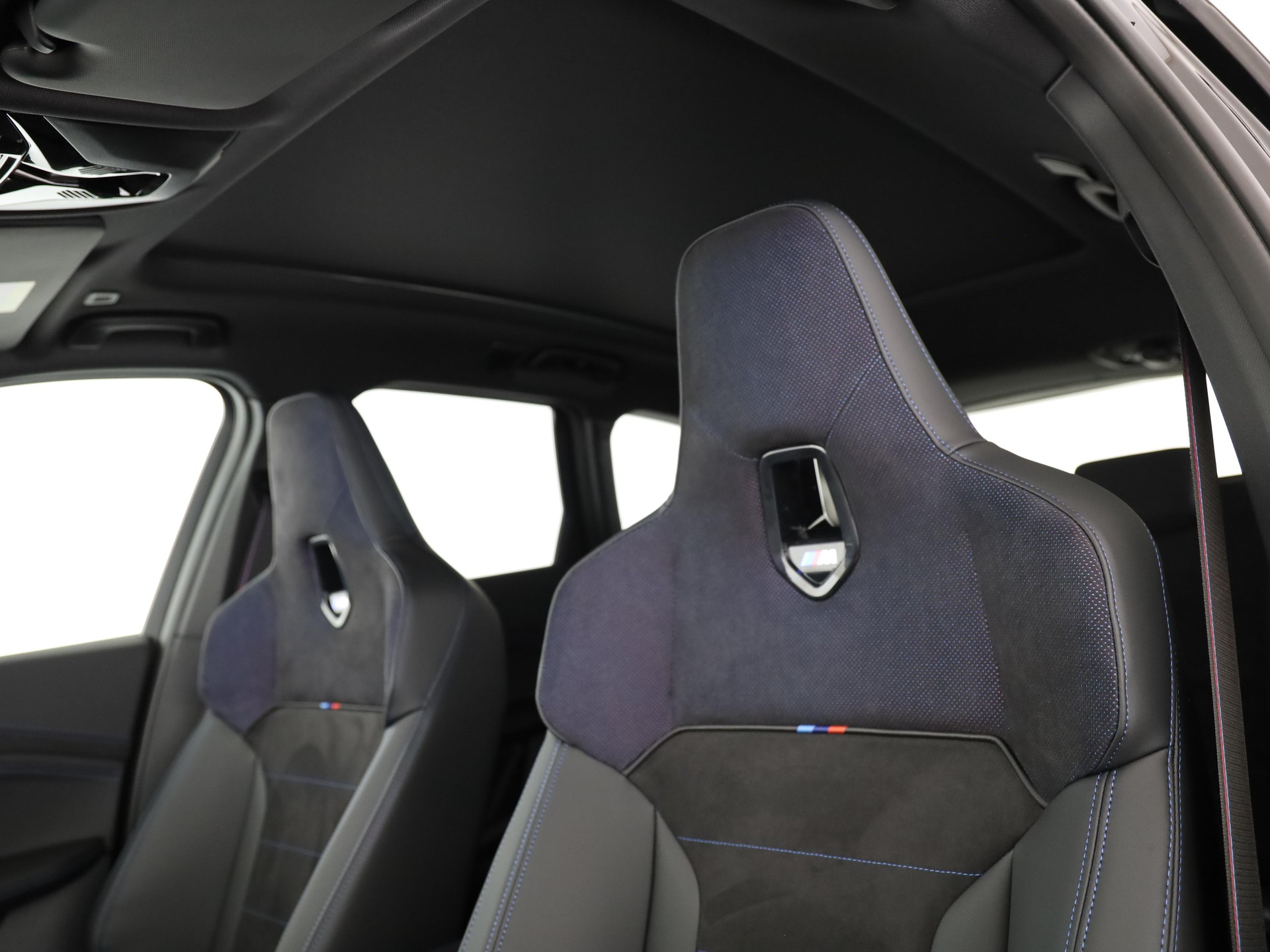 BMW X1 M35i-image-13
