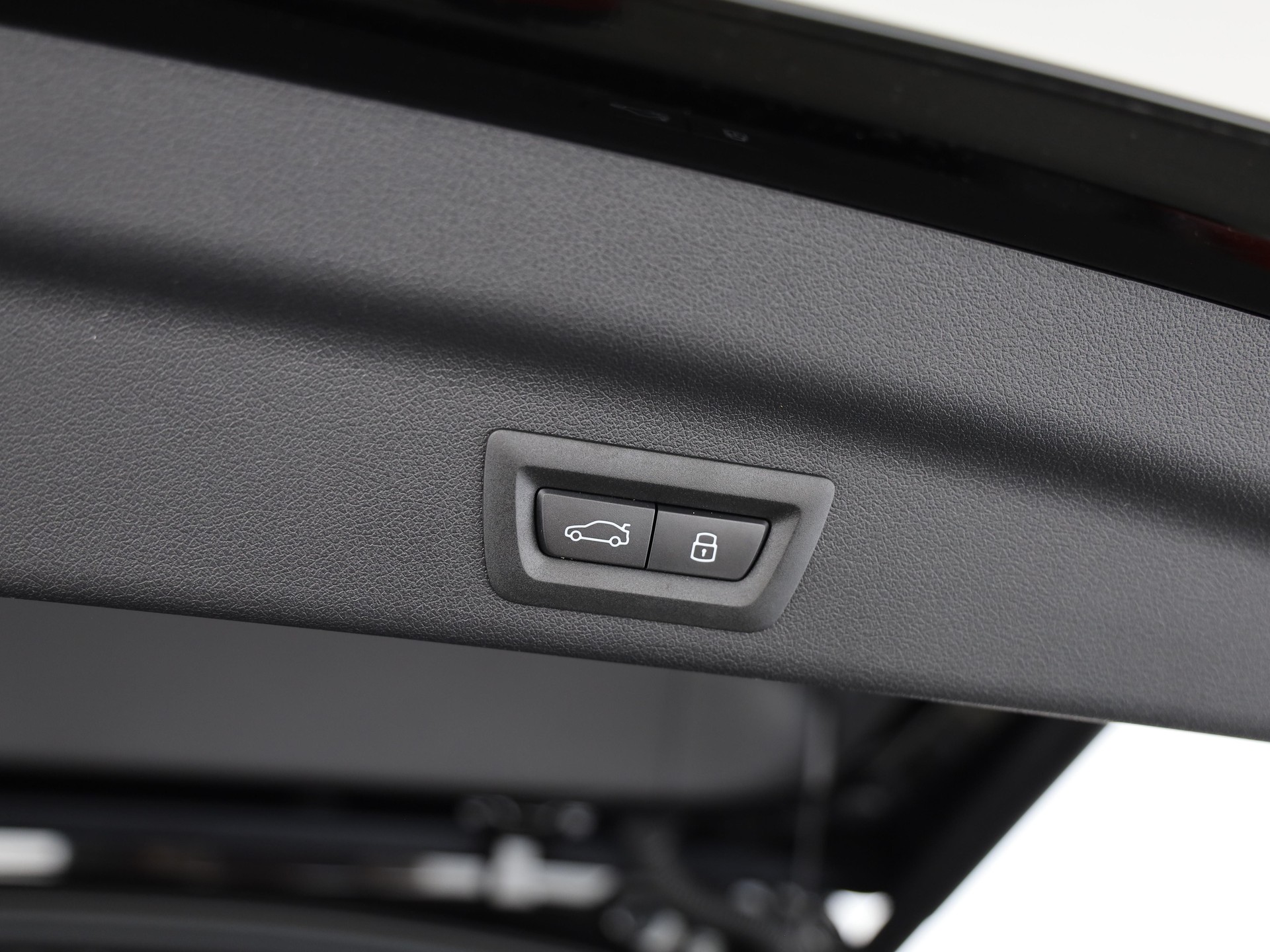 BMW X1 M35i-image-9