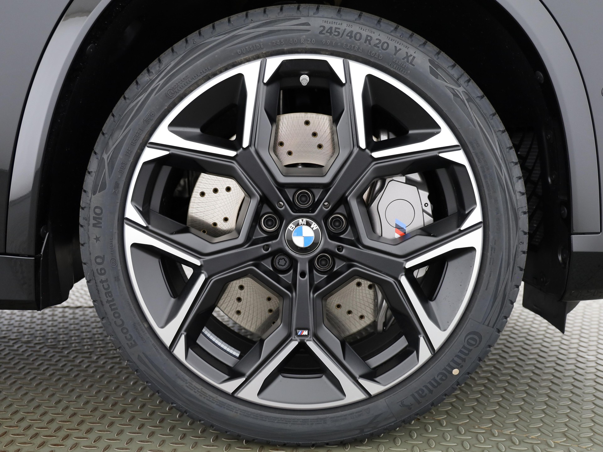 BMW X1 M35i-image-22